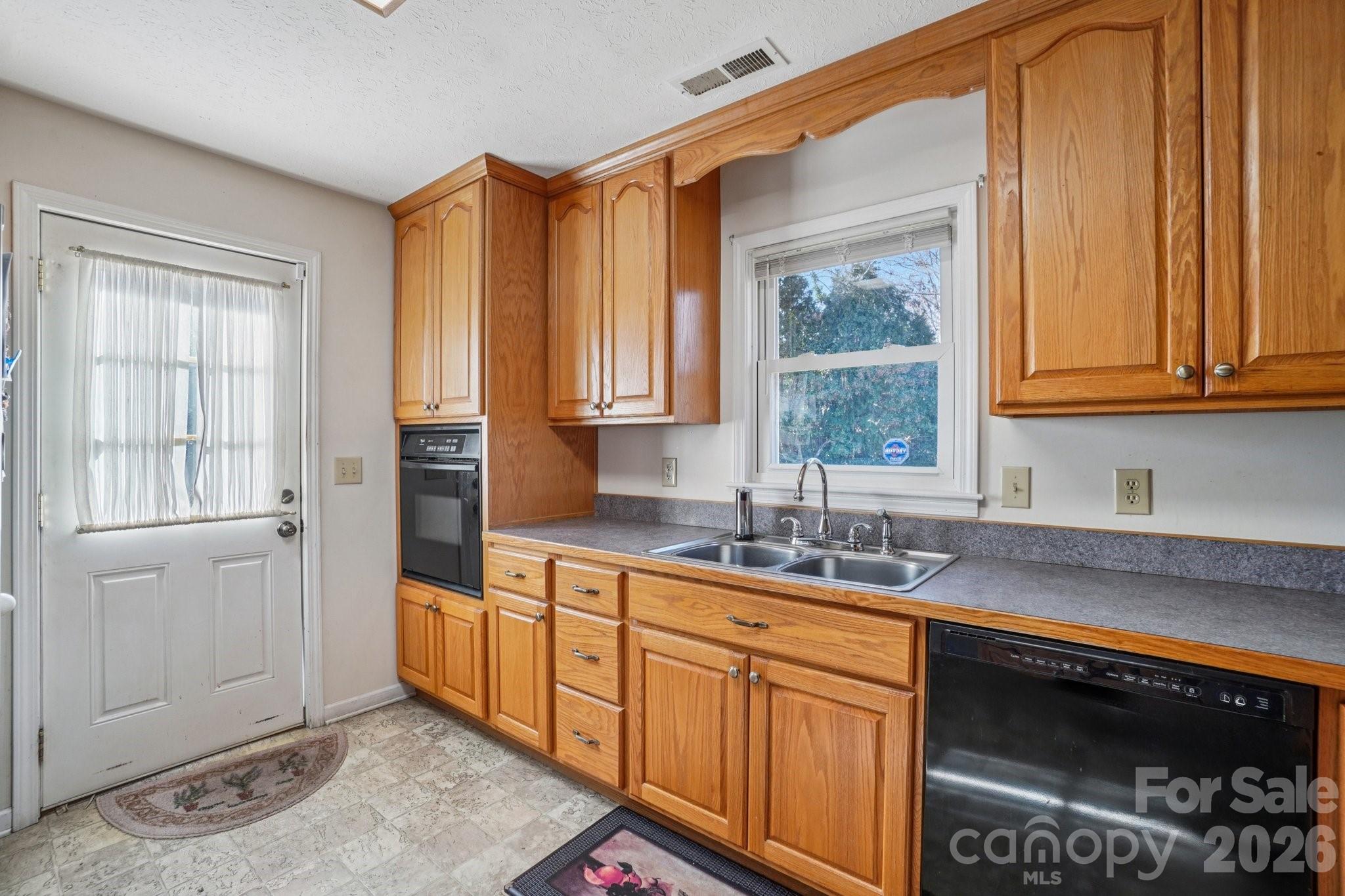 property viewer photo 17