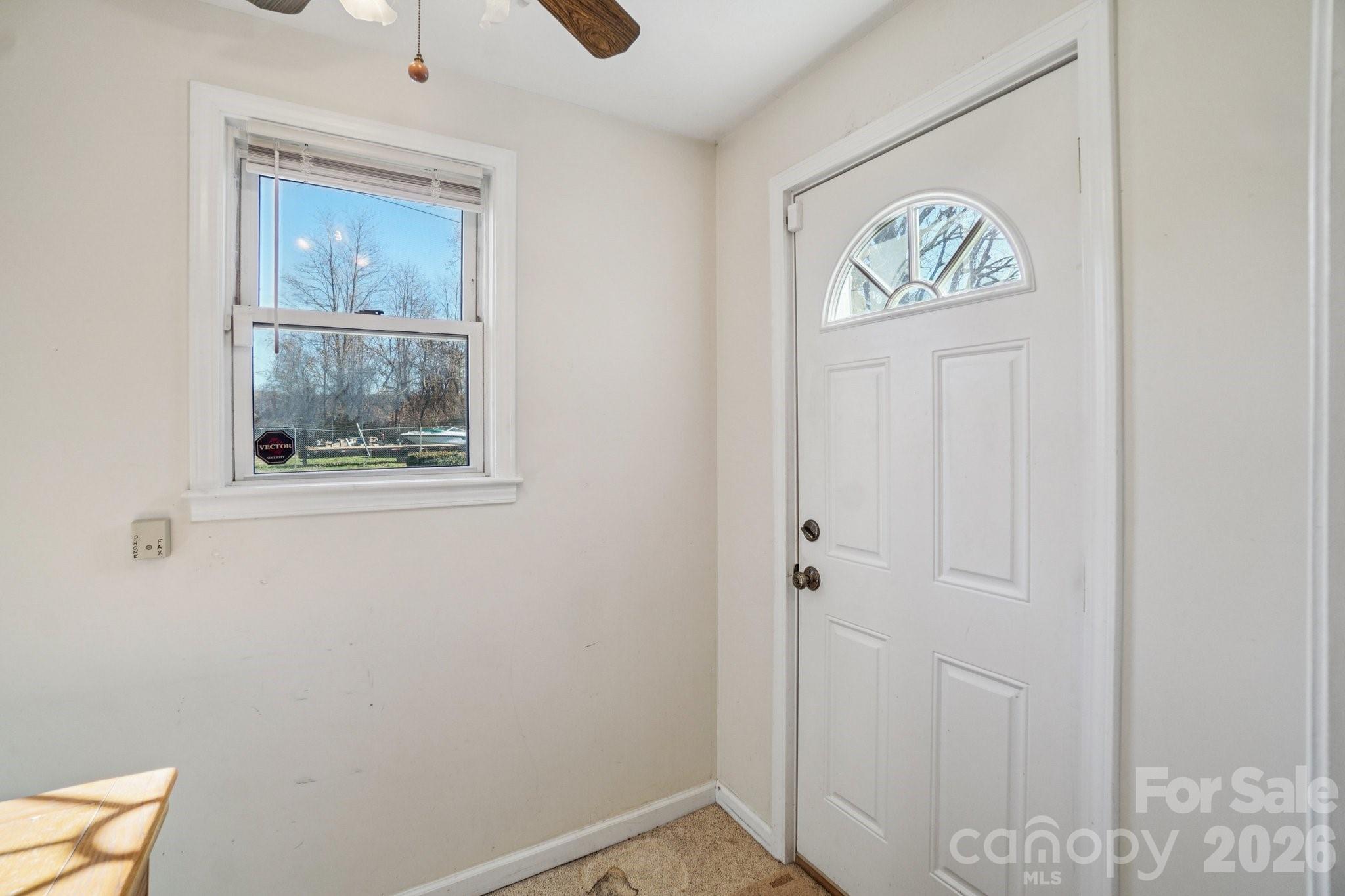property viewer photo 5