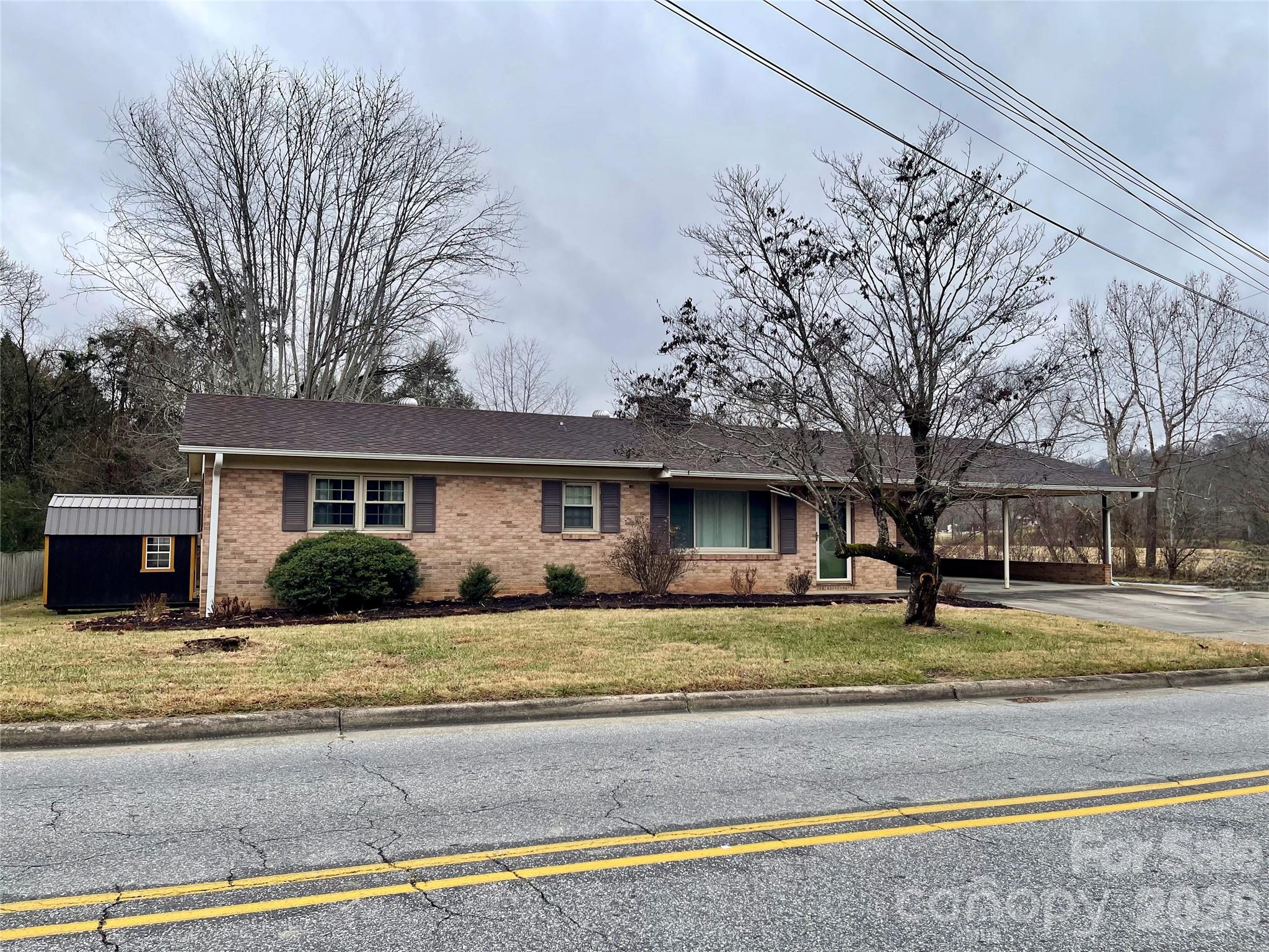 main property photo 45