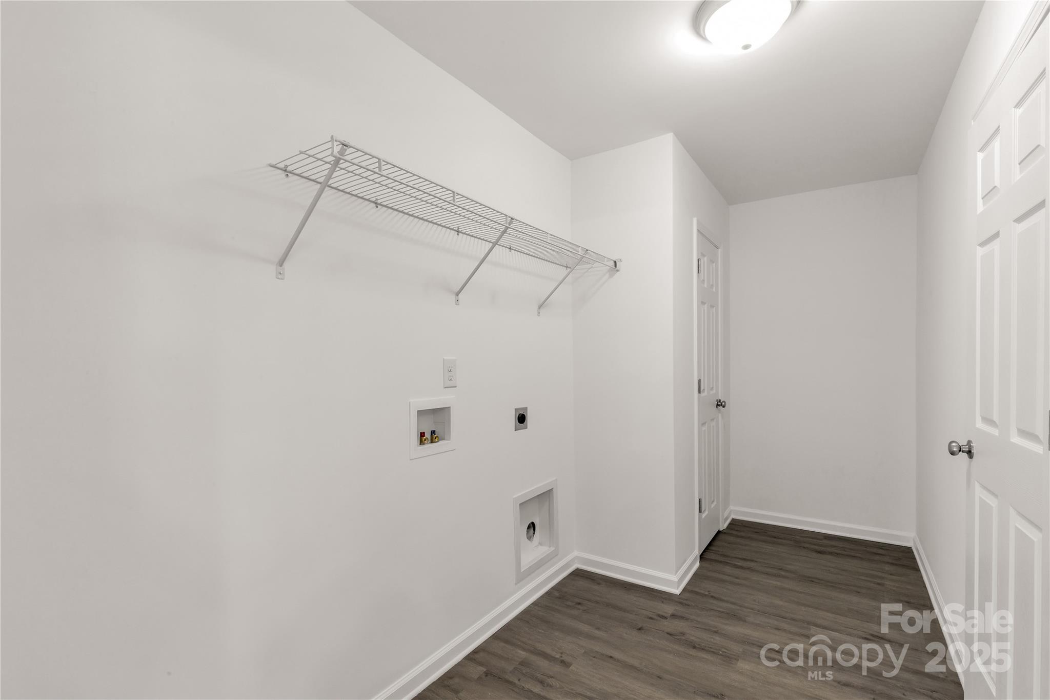 property viewer photo 19