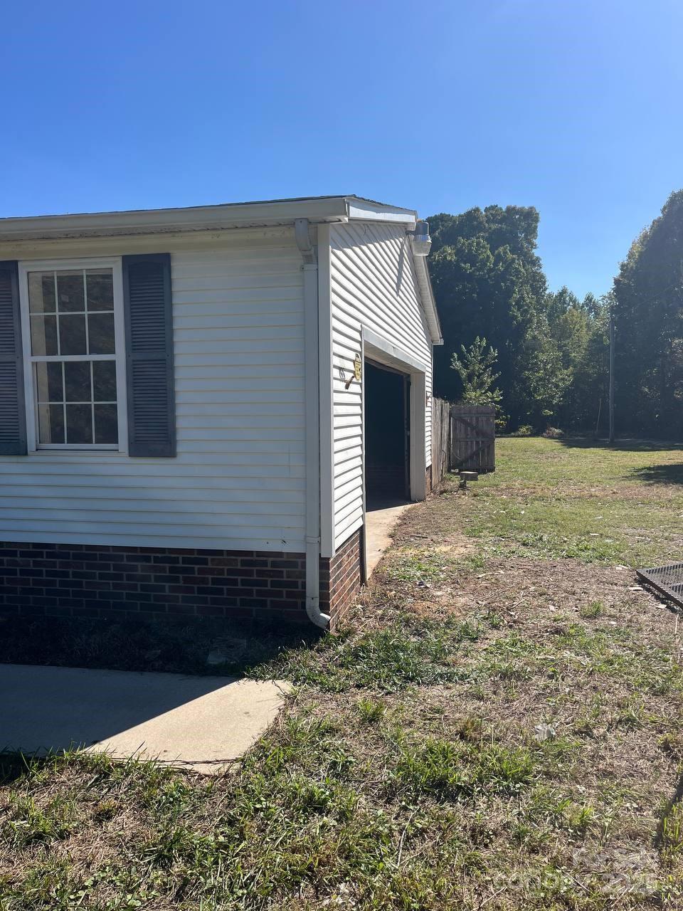 property viewer photo 11