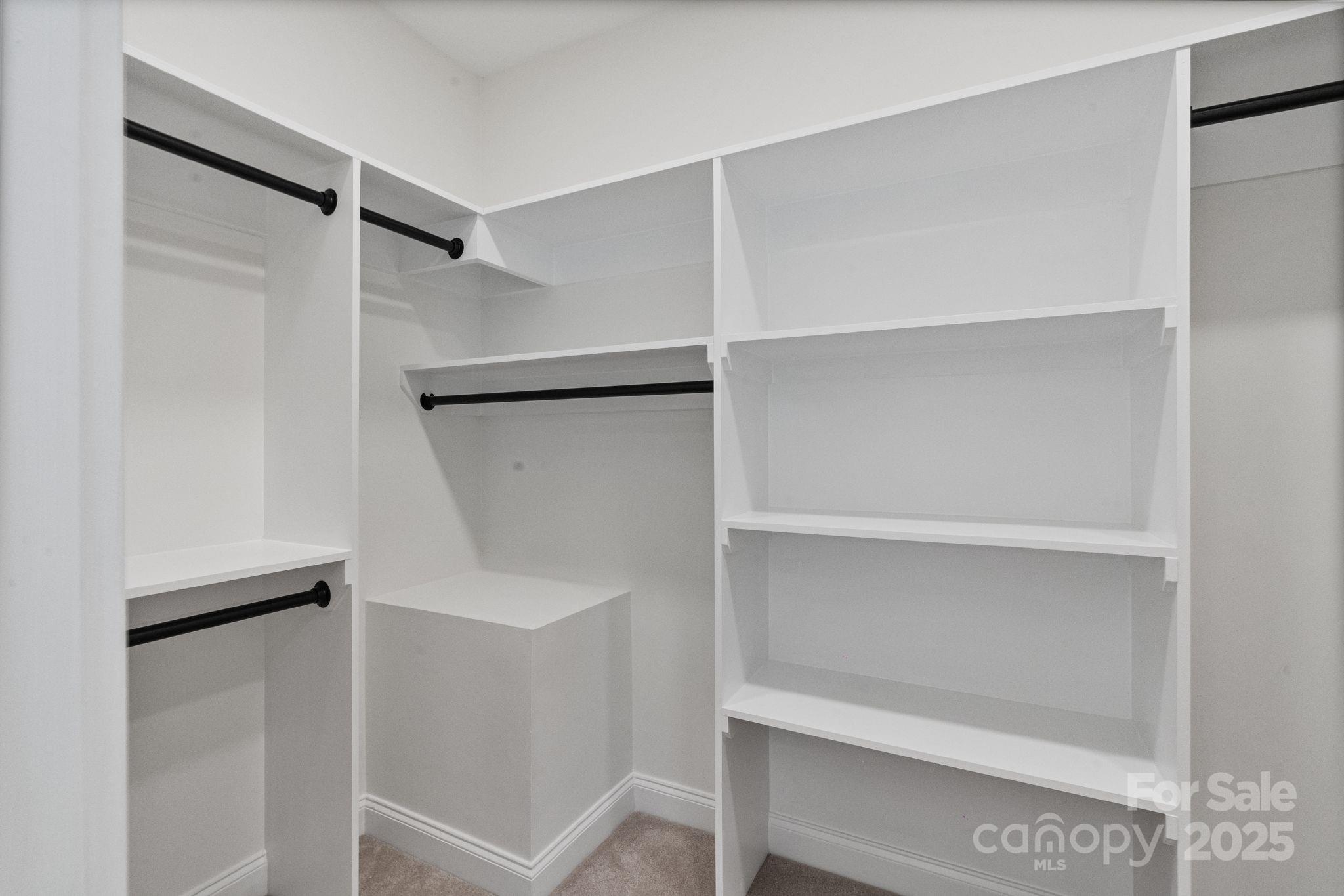 property viewer photo 29