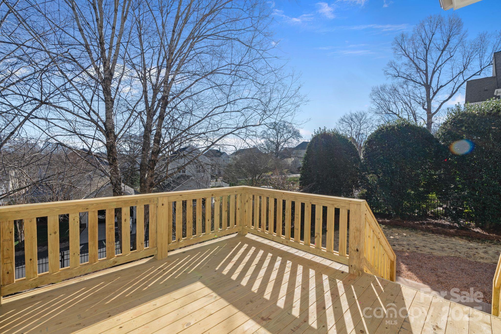 property viewer photo 45