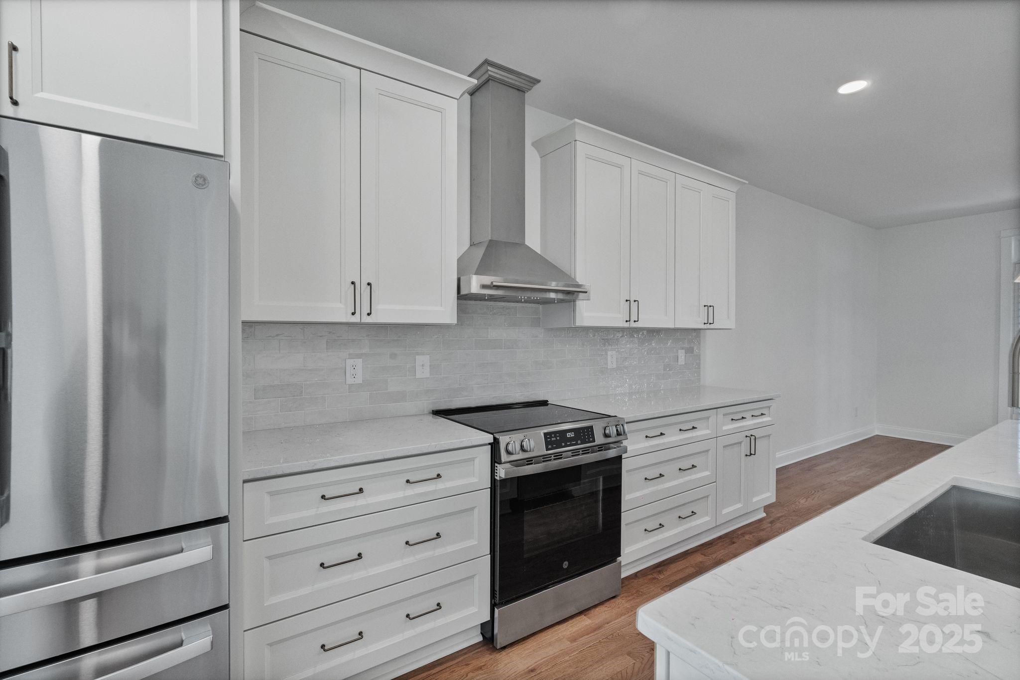 property viewer photo 9