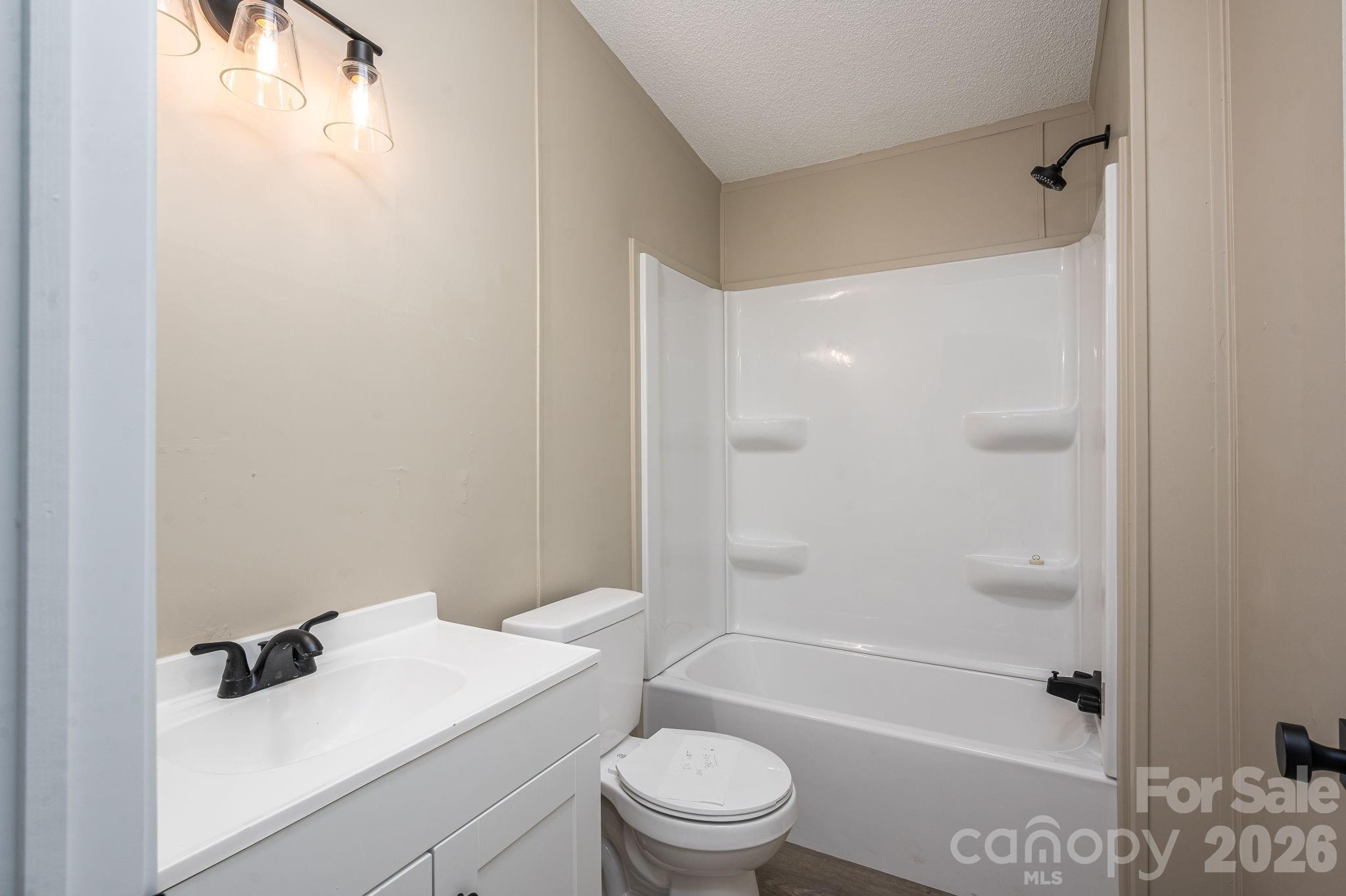 property viewer photo 31