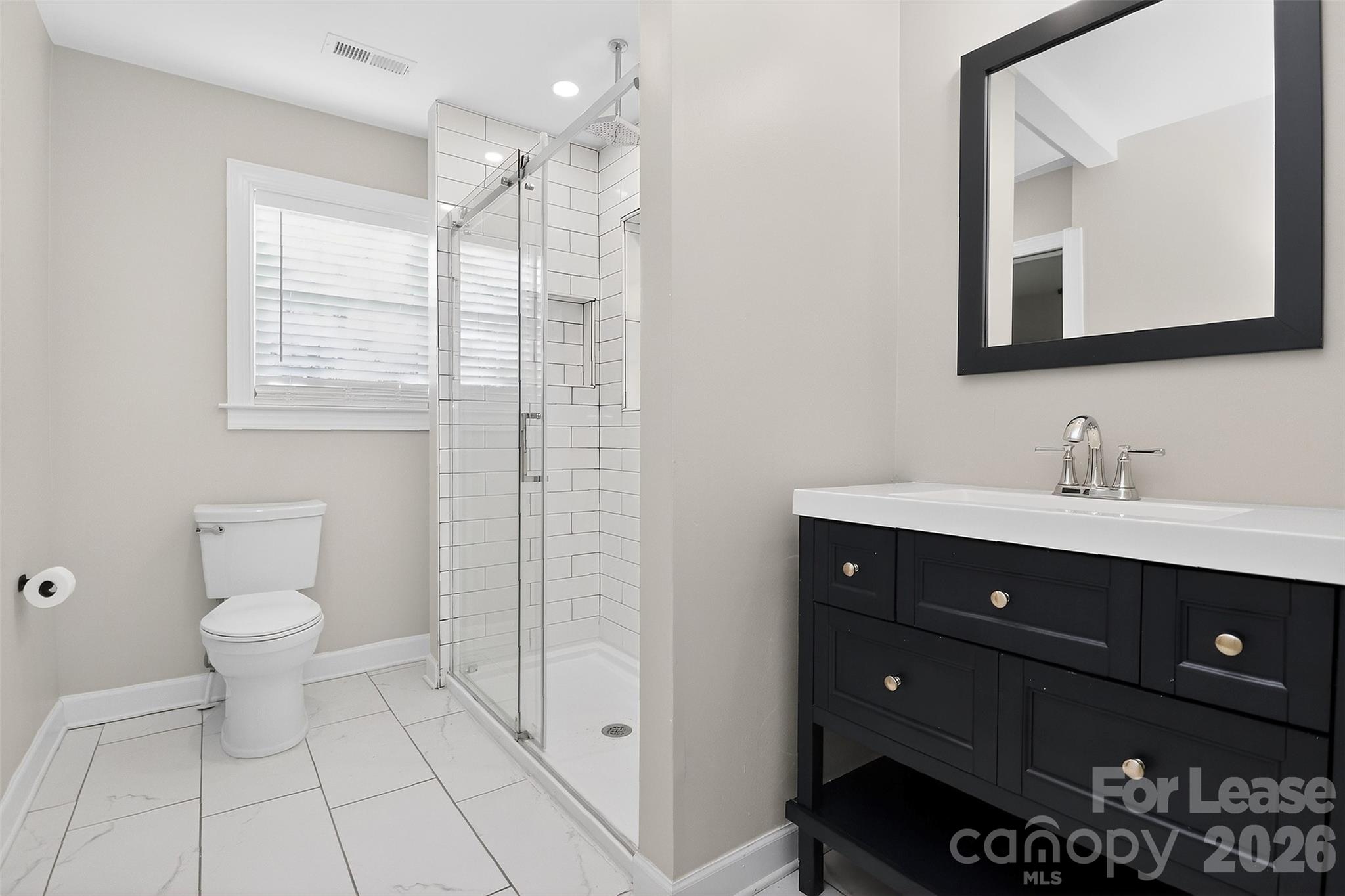 property viewer photo 11