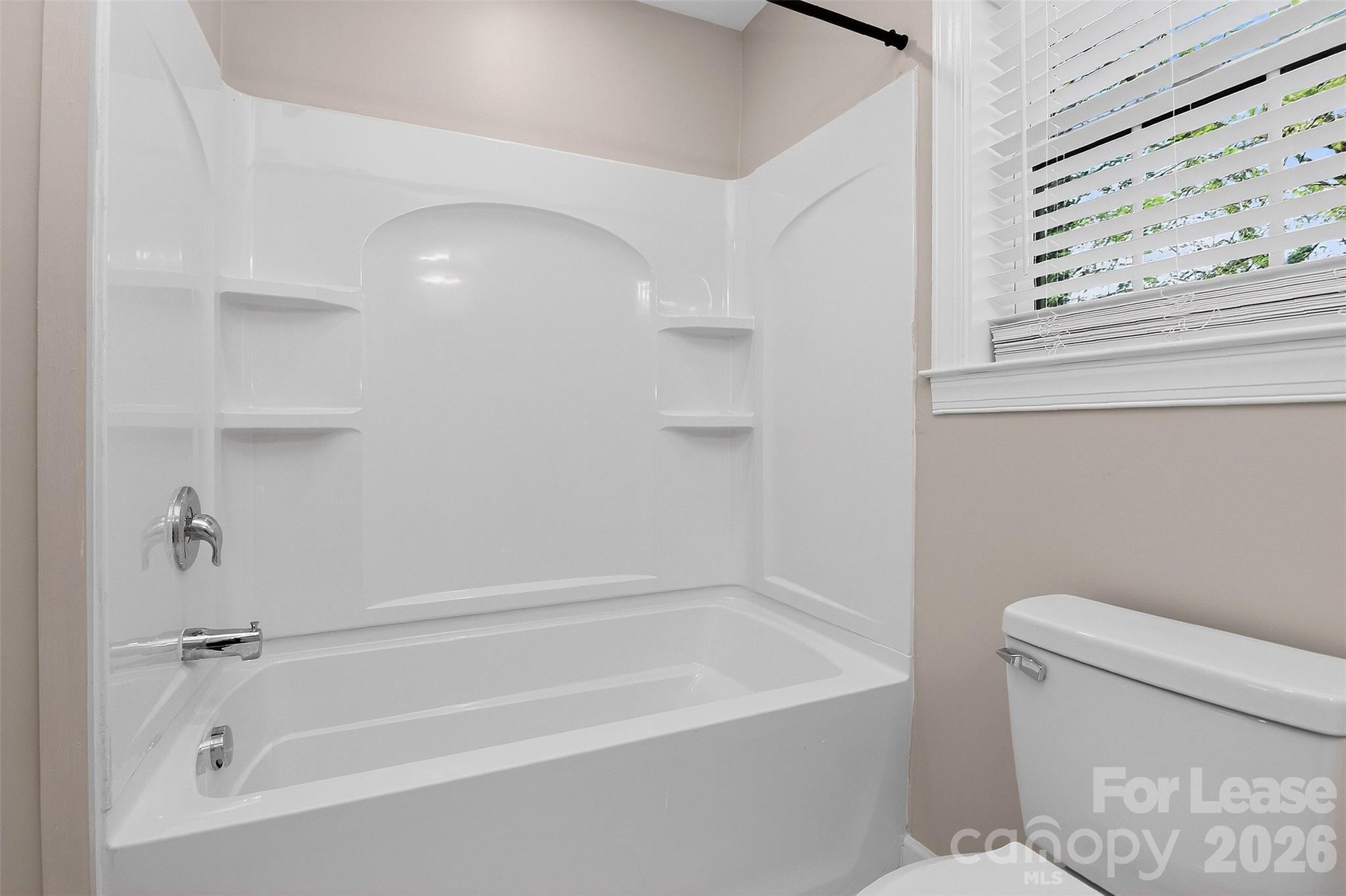 property viewer photo 18