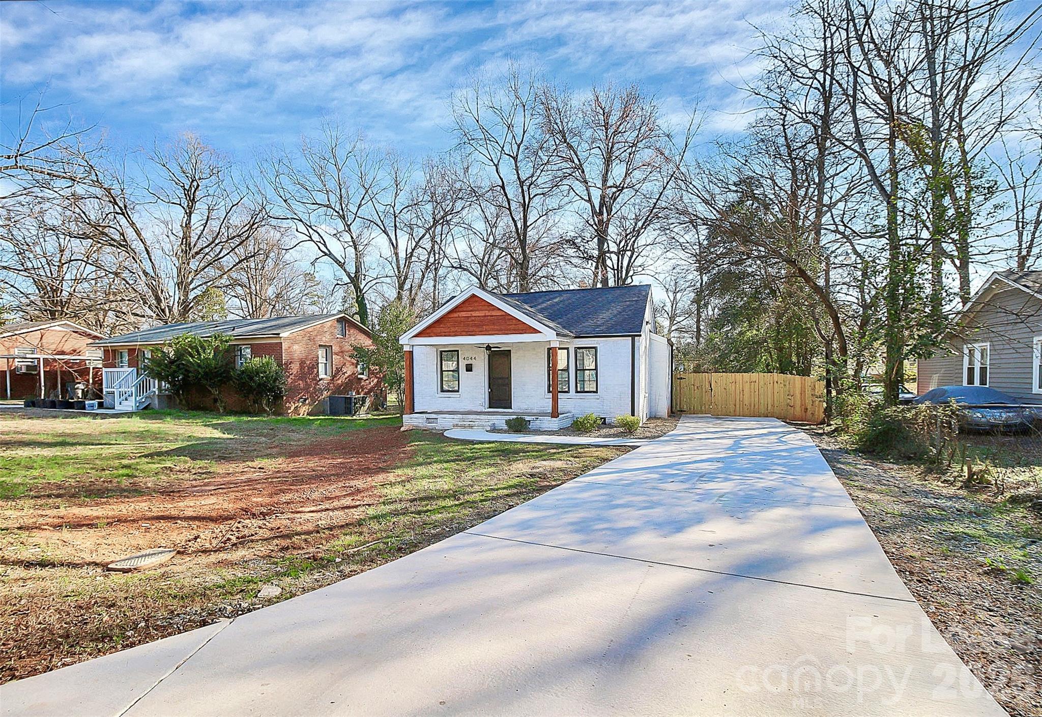 property viewer photo 25