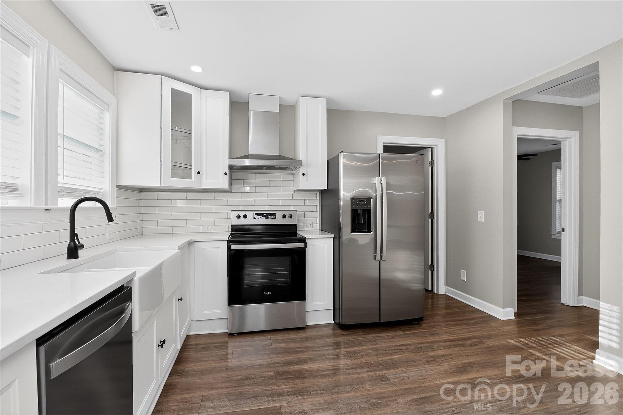 property viewer photo 5