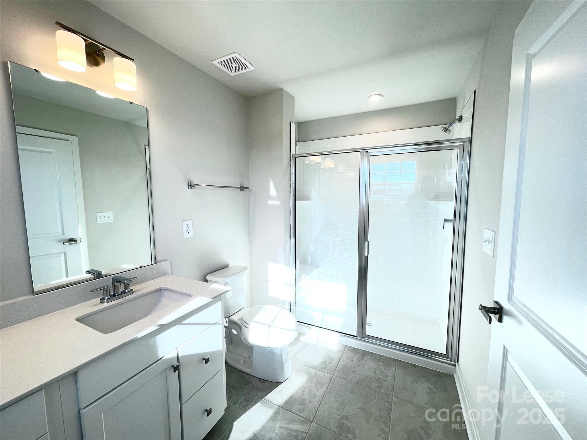 property viewer photo 10