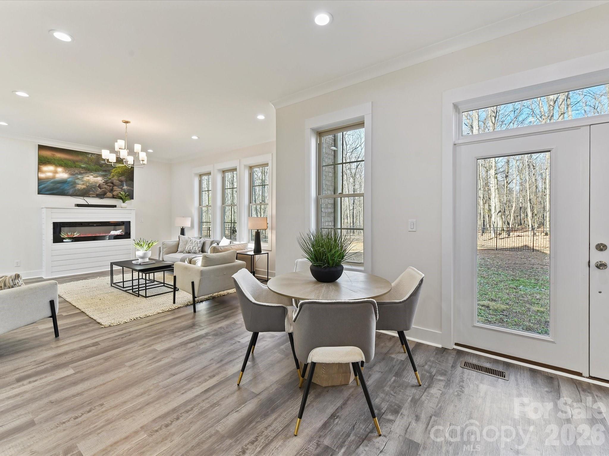 property viewer photo 11