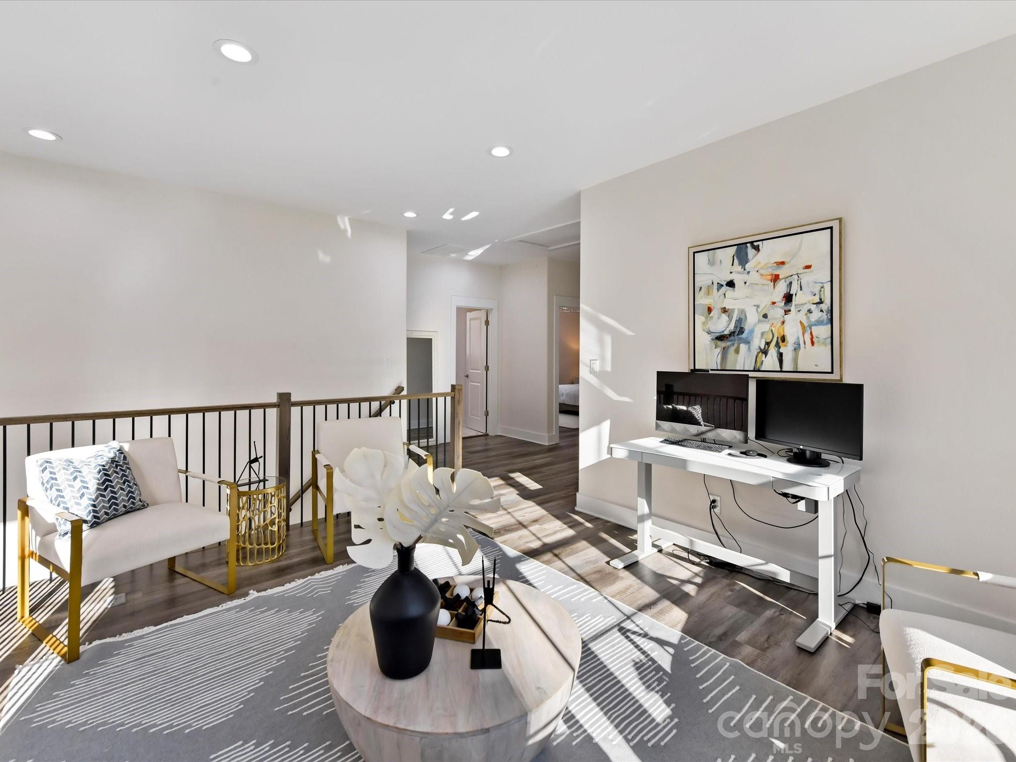 property viewer photo 26
