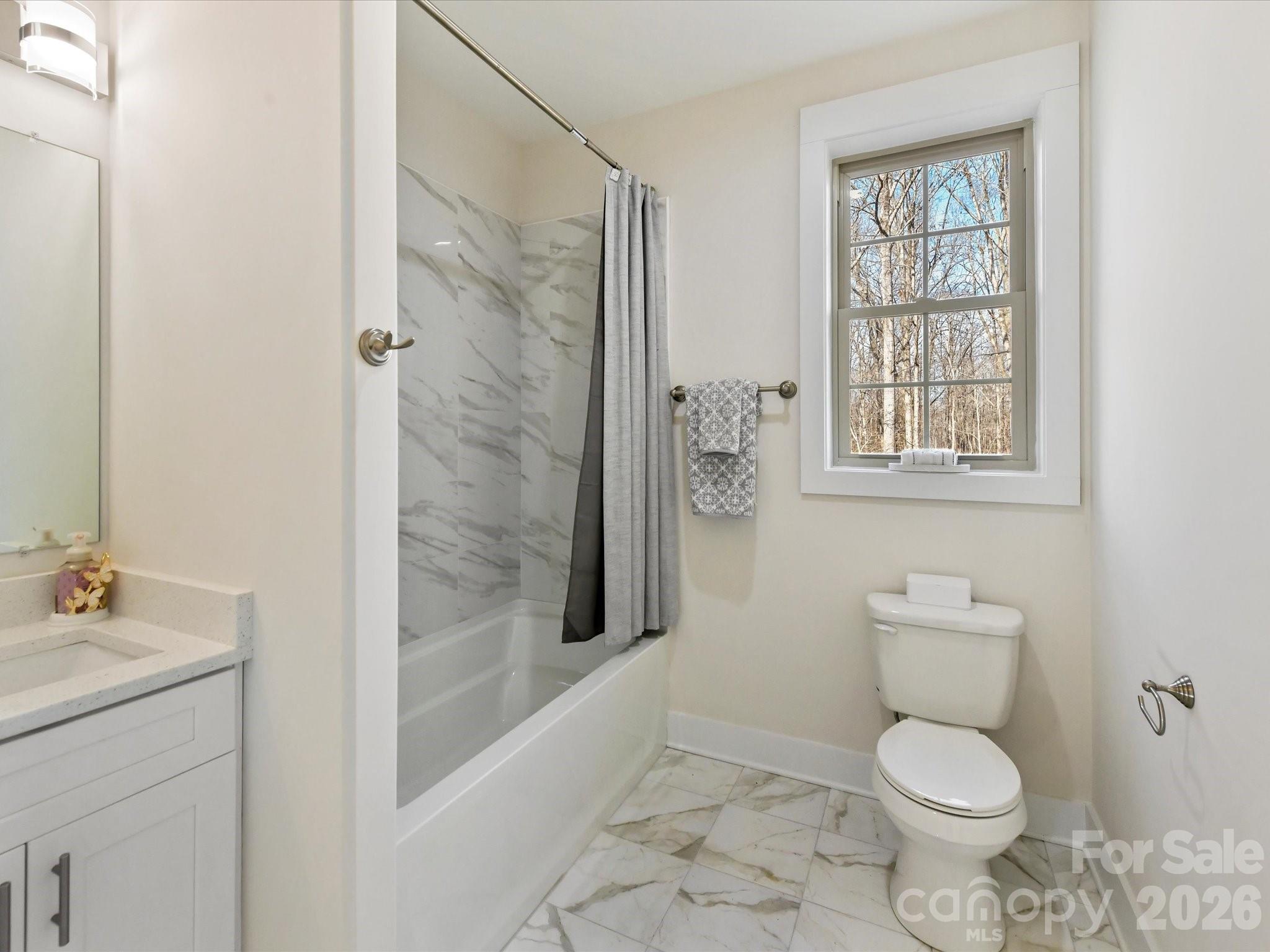 property viewer photo 30