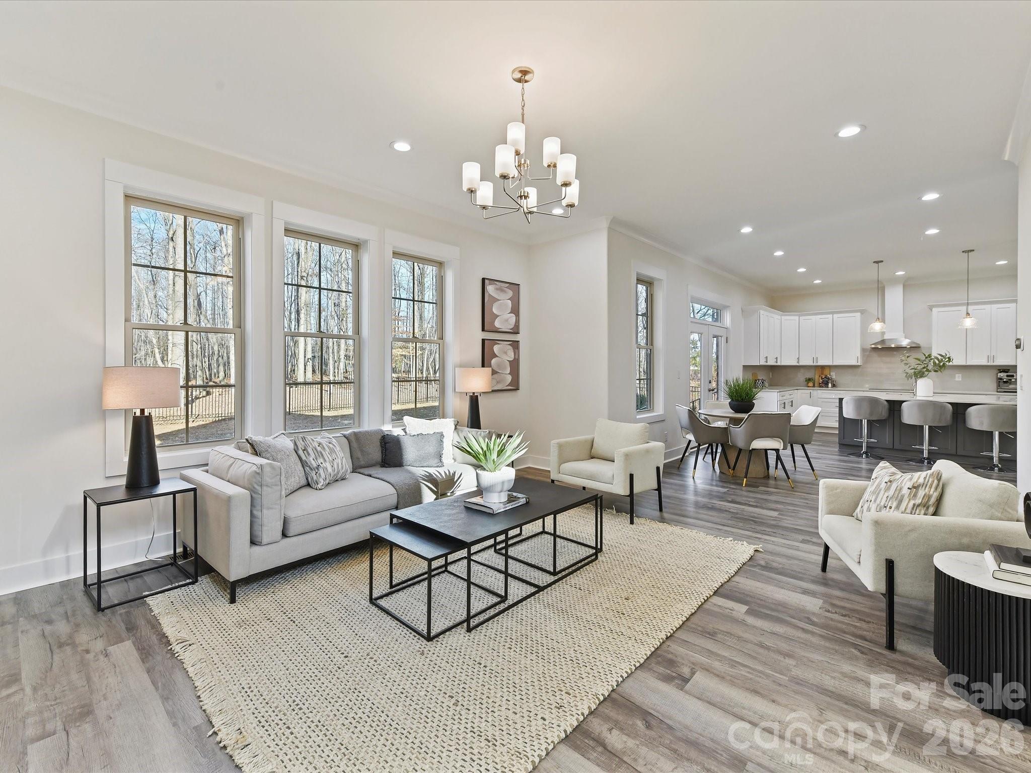property viewer photo 7