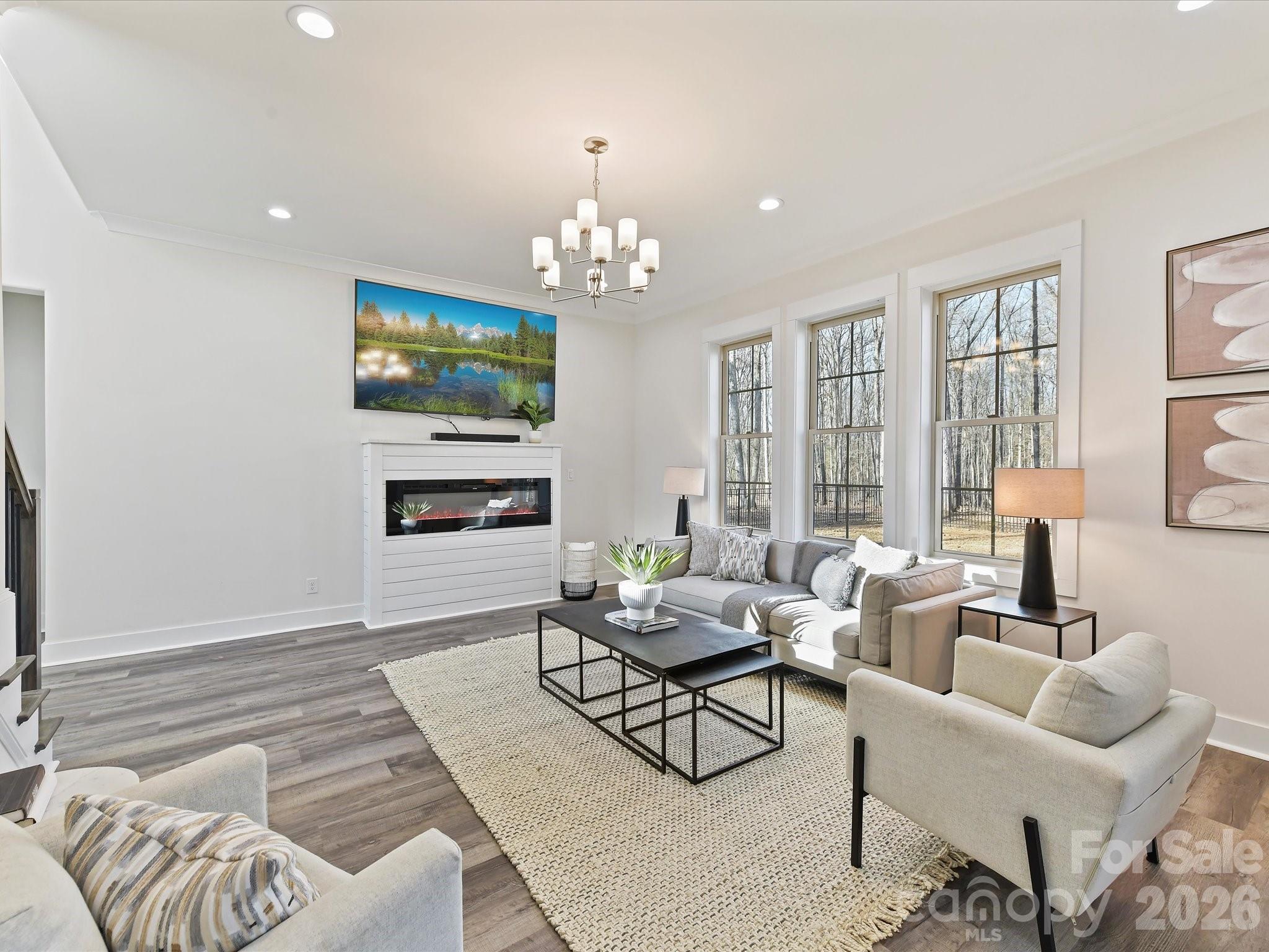 property viewer photo 8