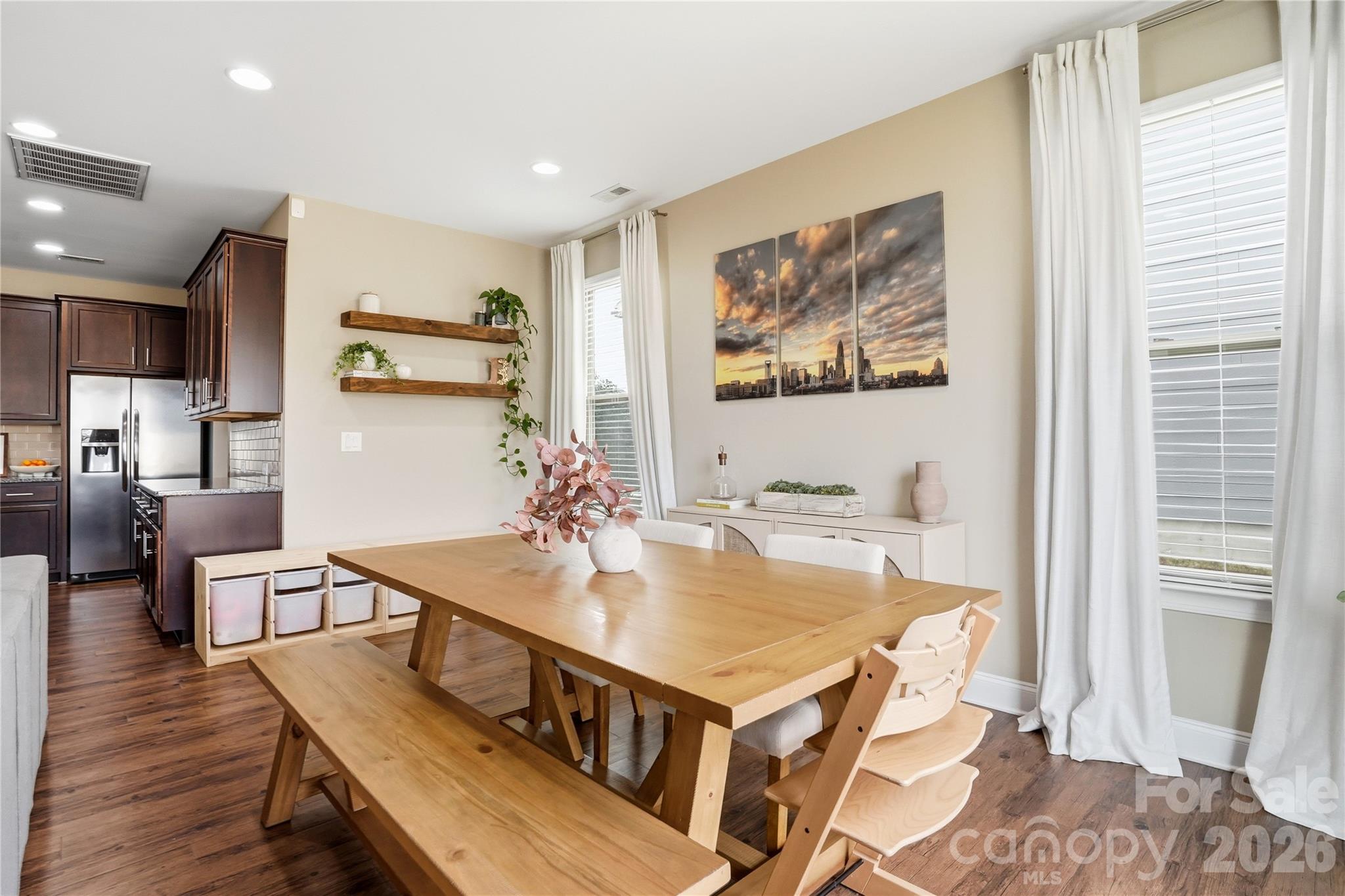 property viewer photo 14