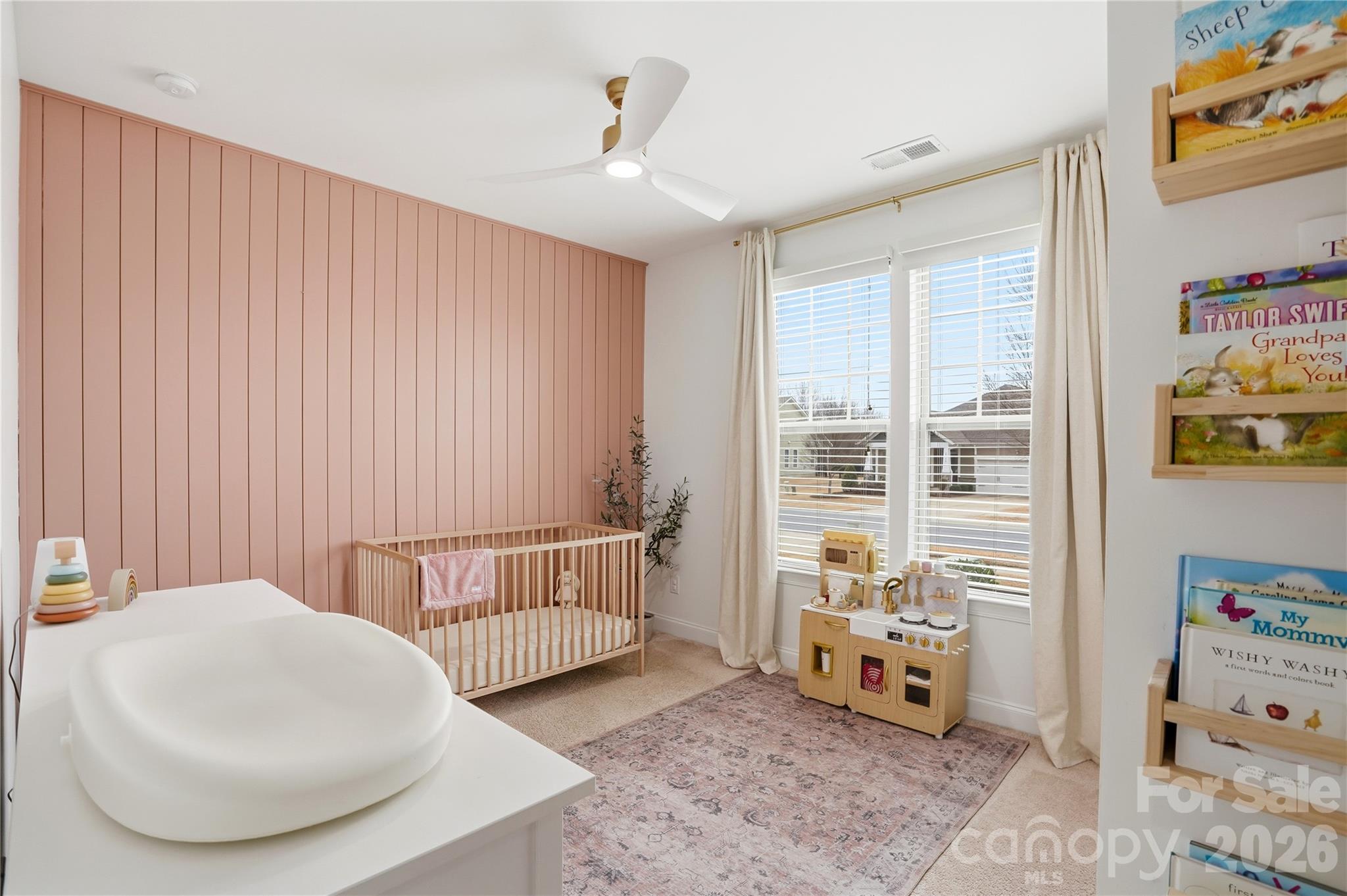 property viewer photo 18