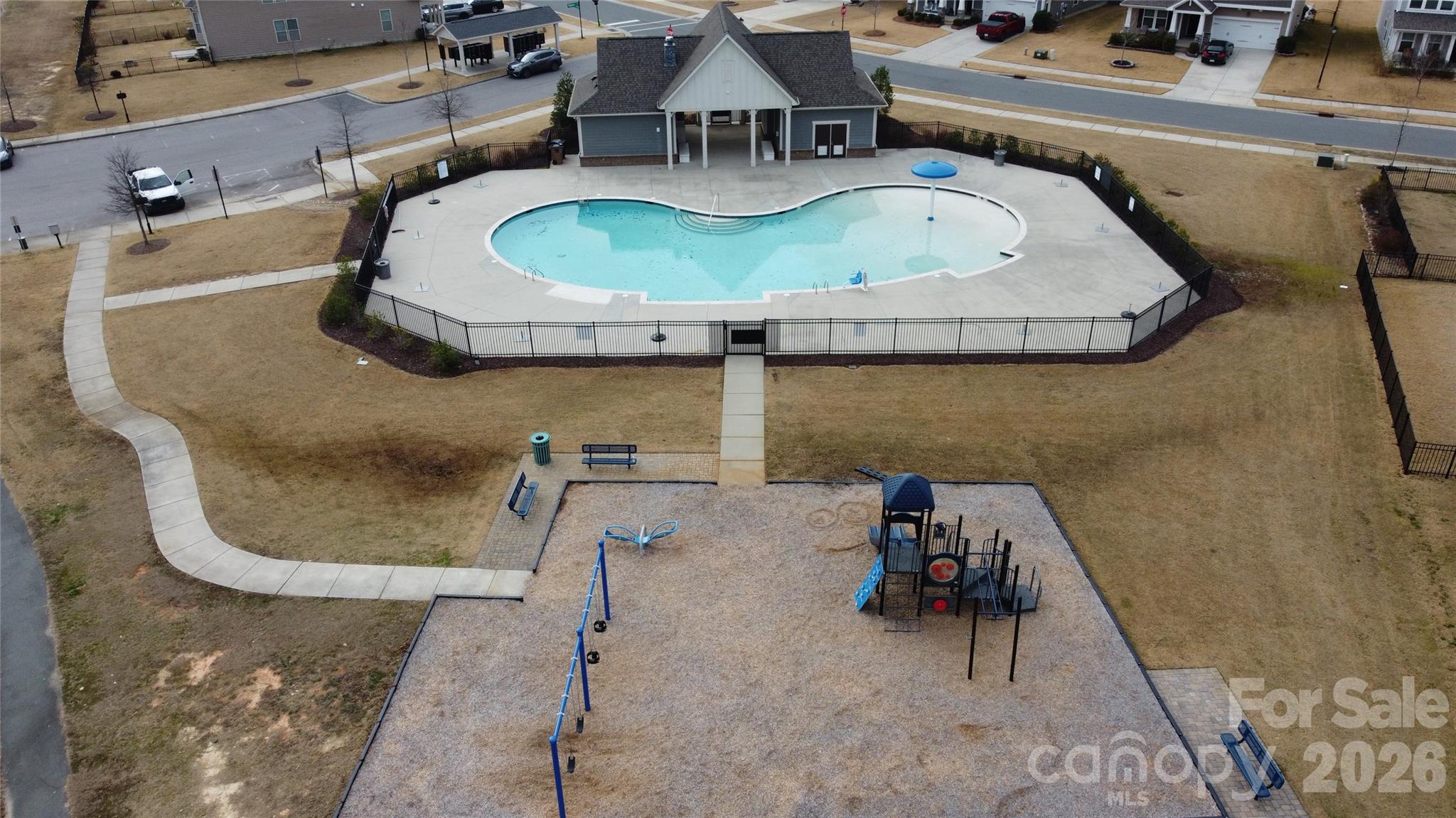 property viewer photo 24