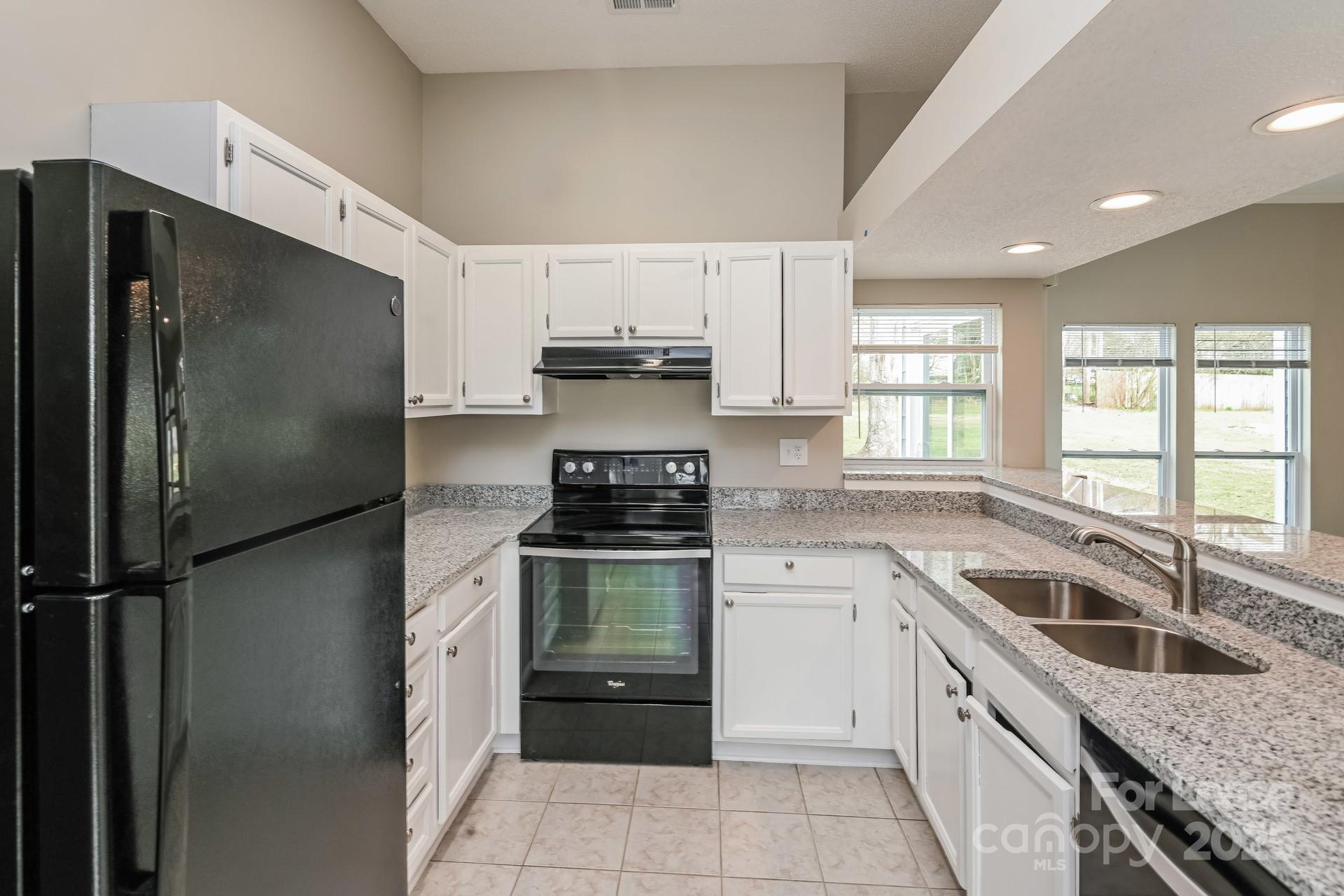 property viewer photo 5
