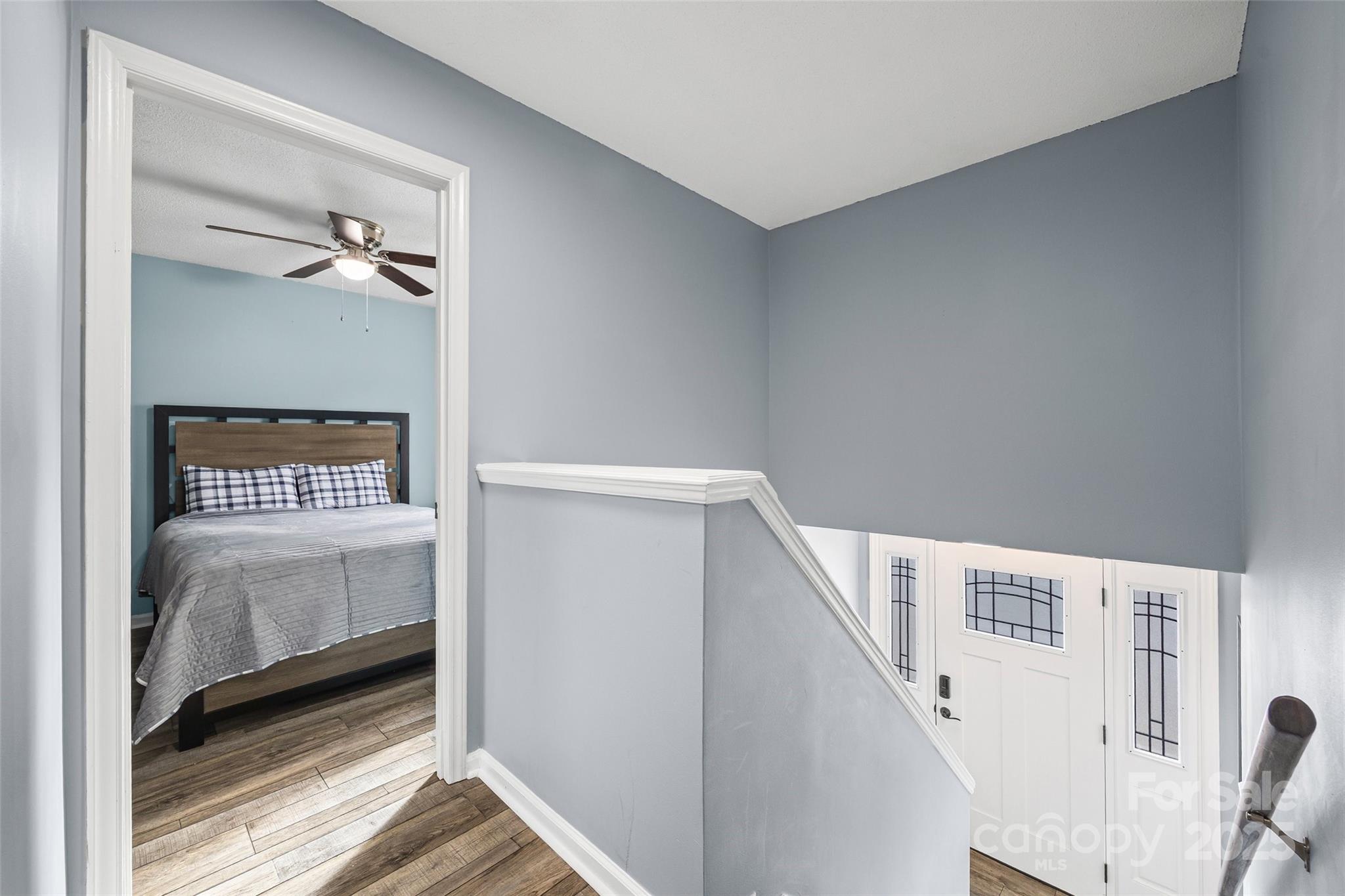property viewer photo 15