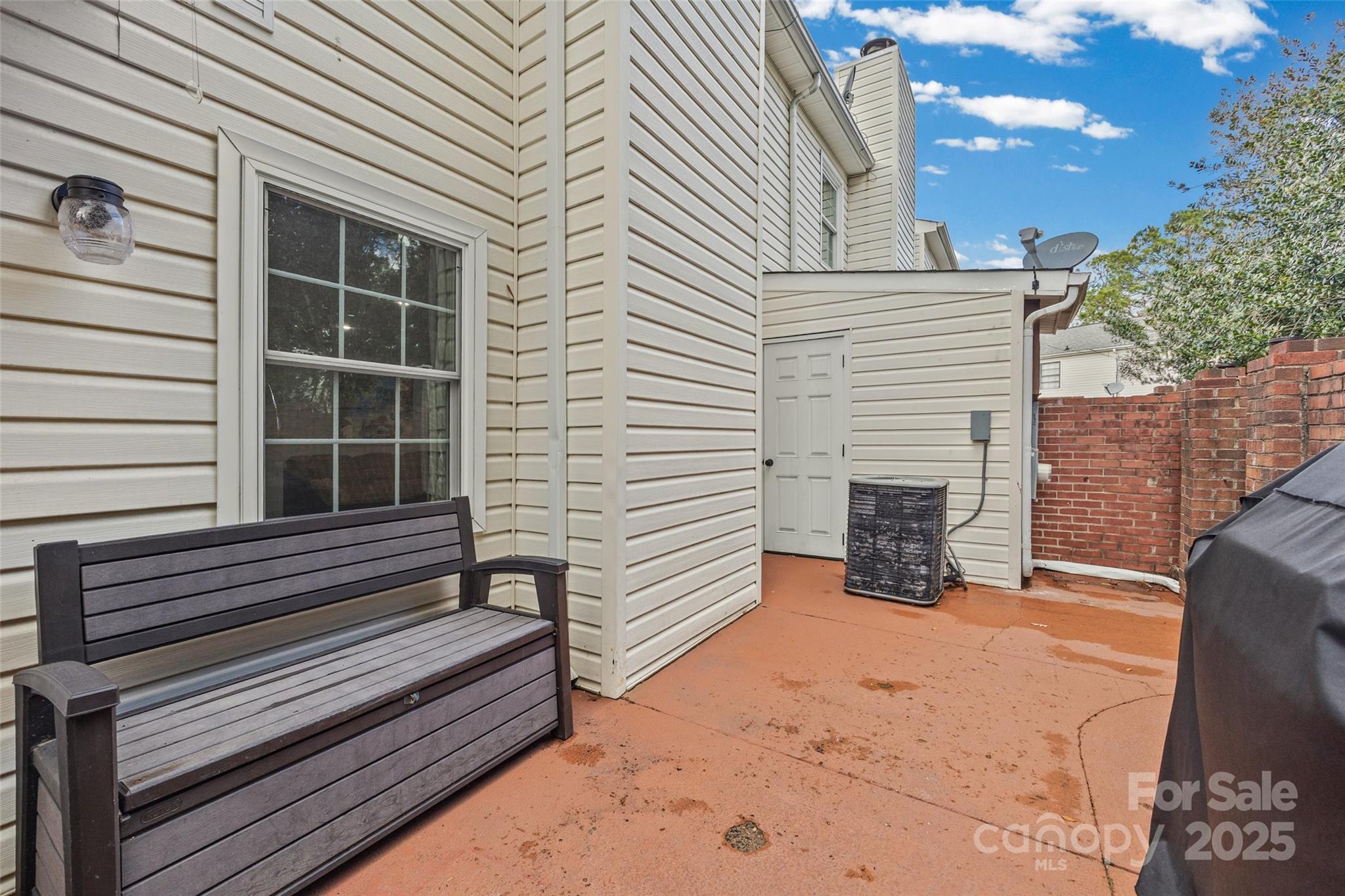 property viewer photo 26
