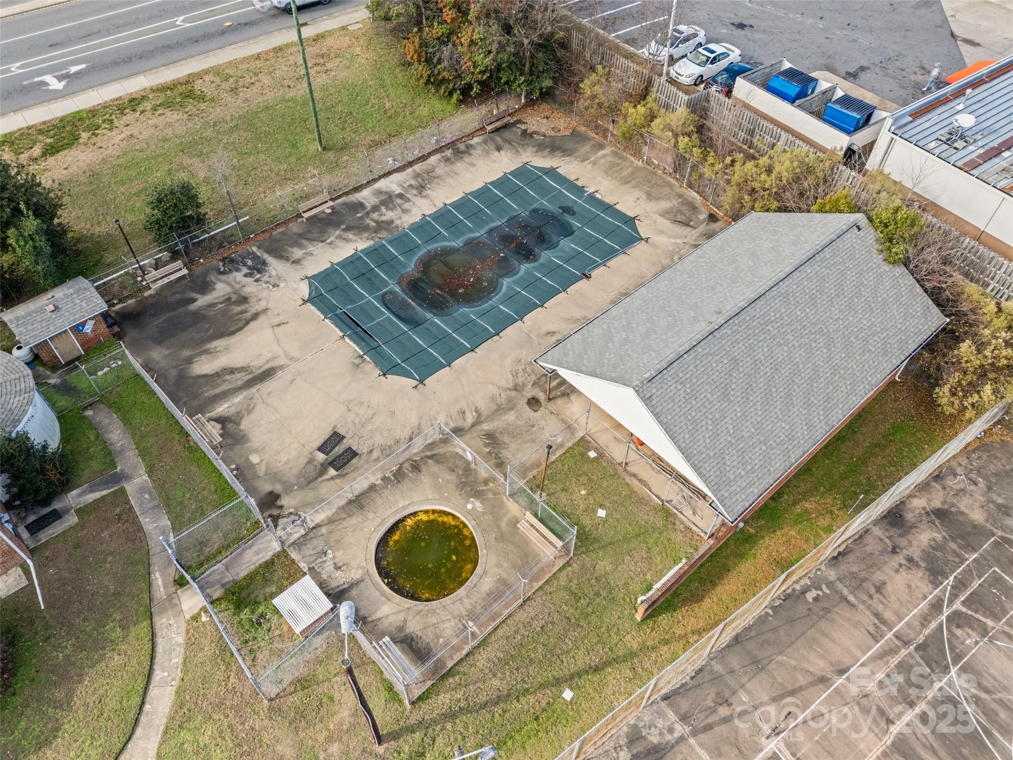 property viewer photo 32