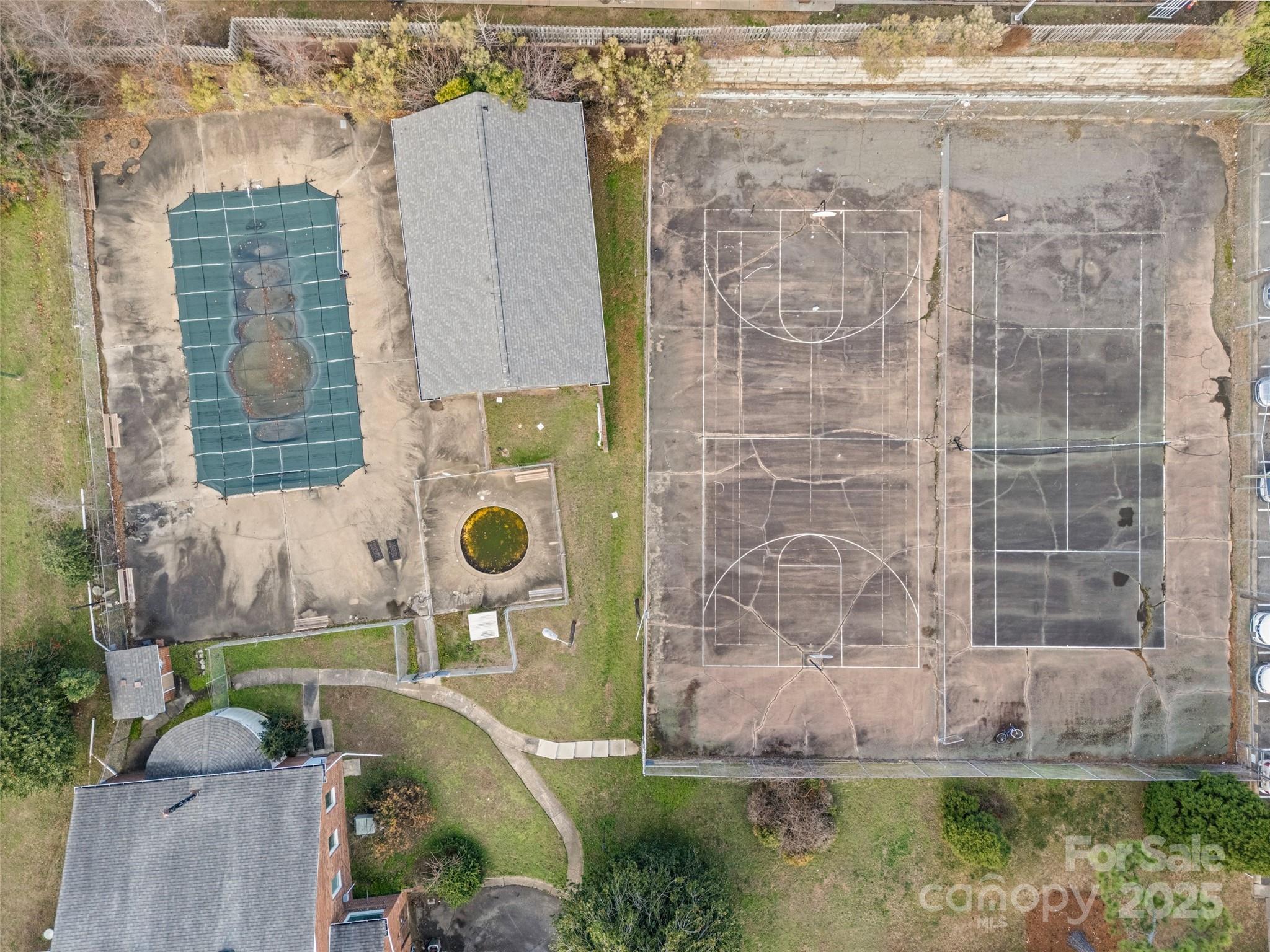 property viewer photo 33