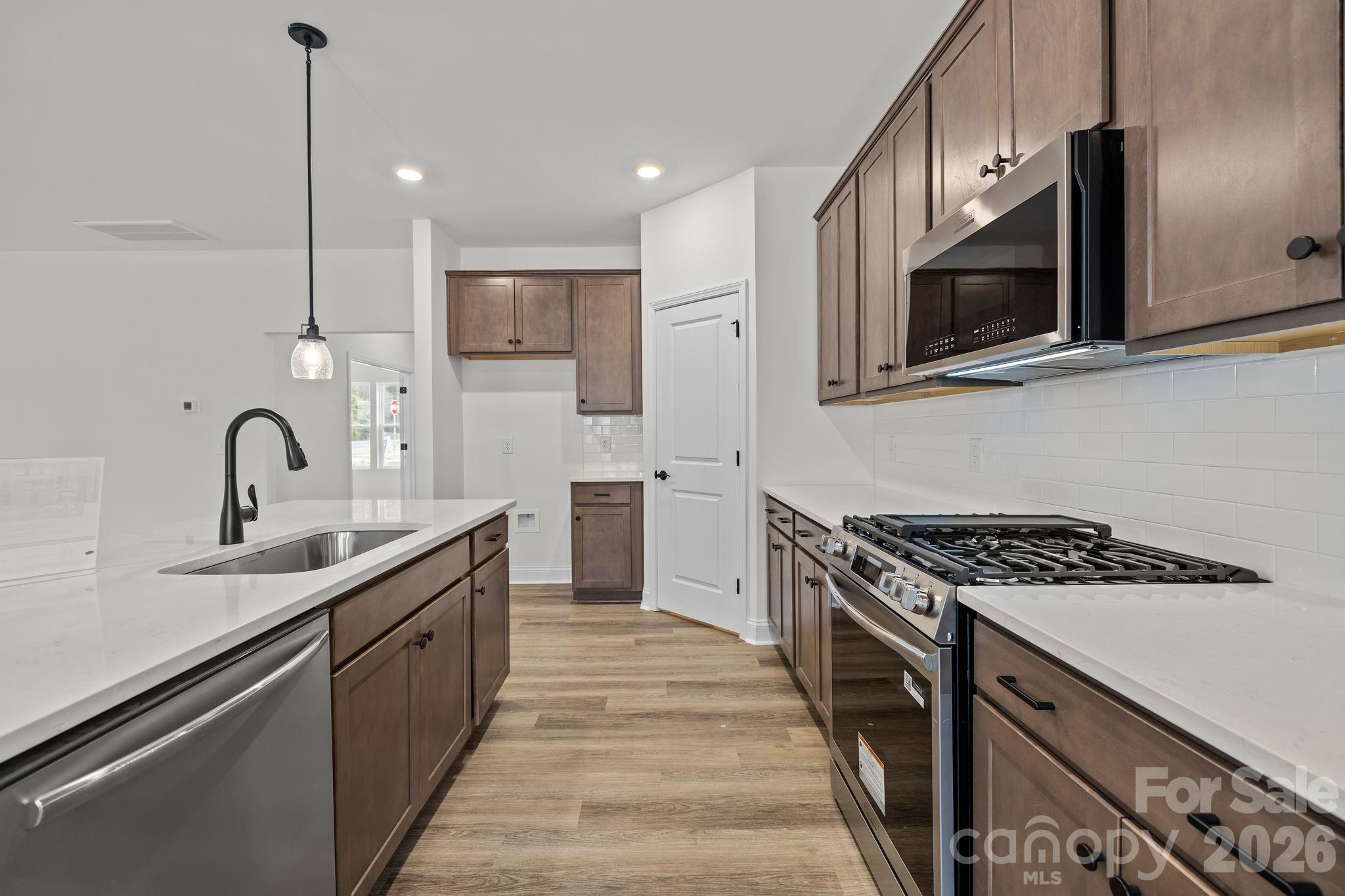 property viewer photo 14