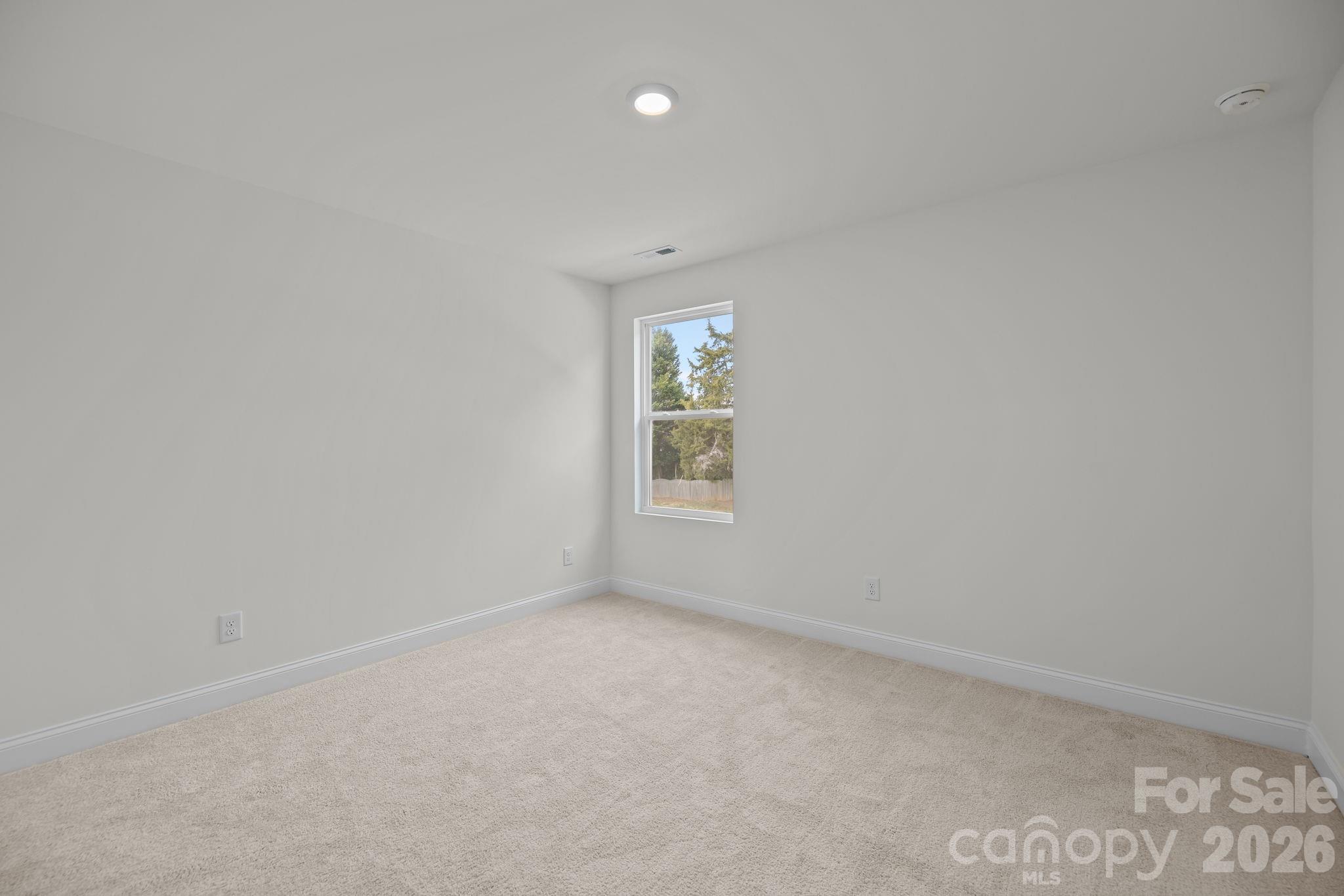 property viewer photo 22