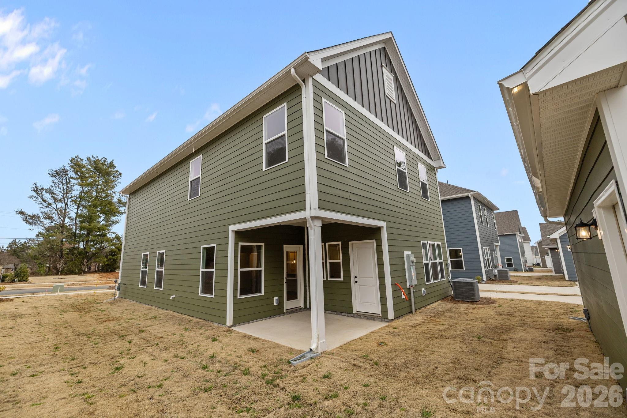 property viewer photo 36