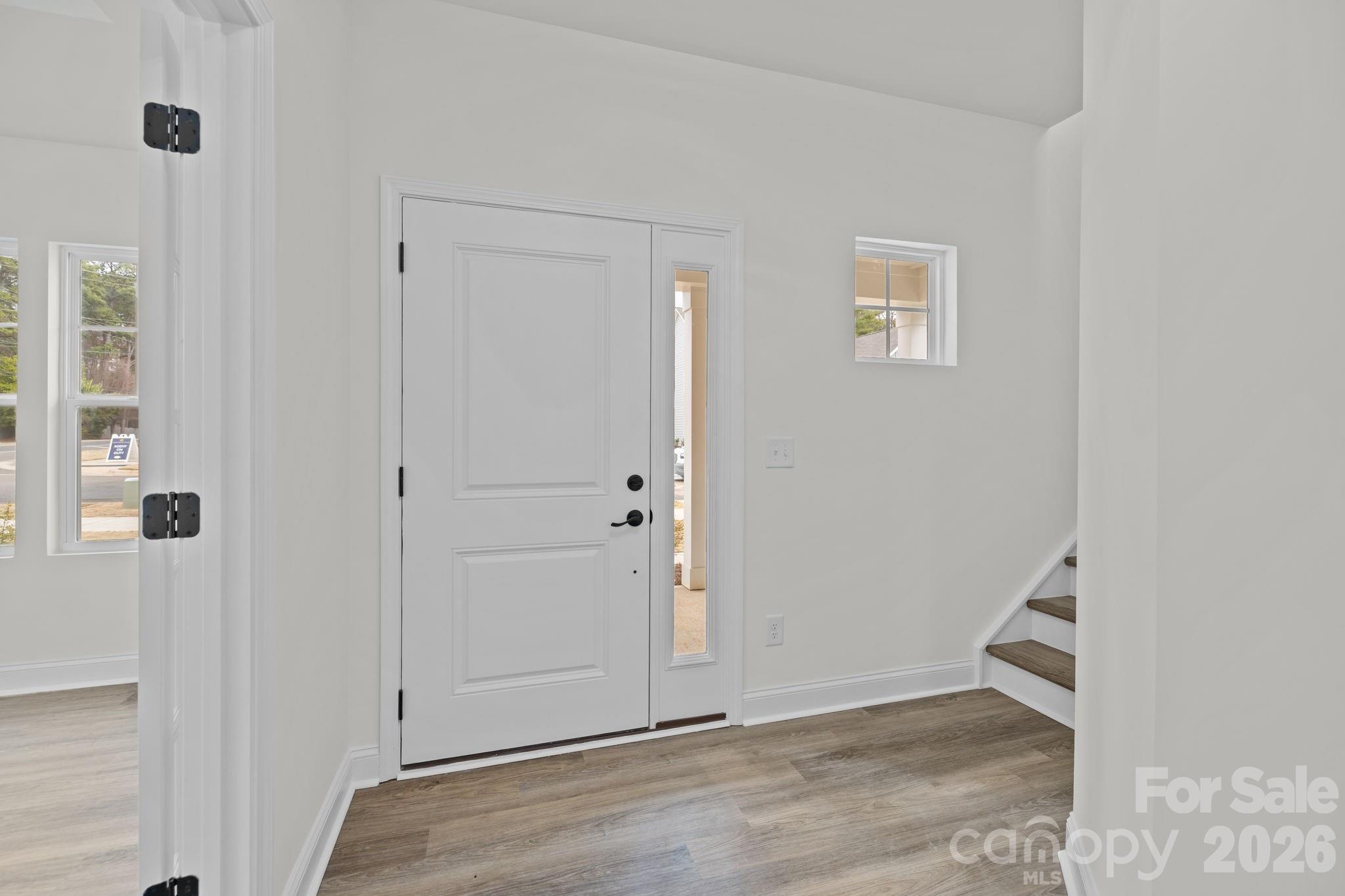 property viewer photo 5