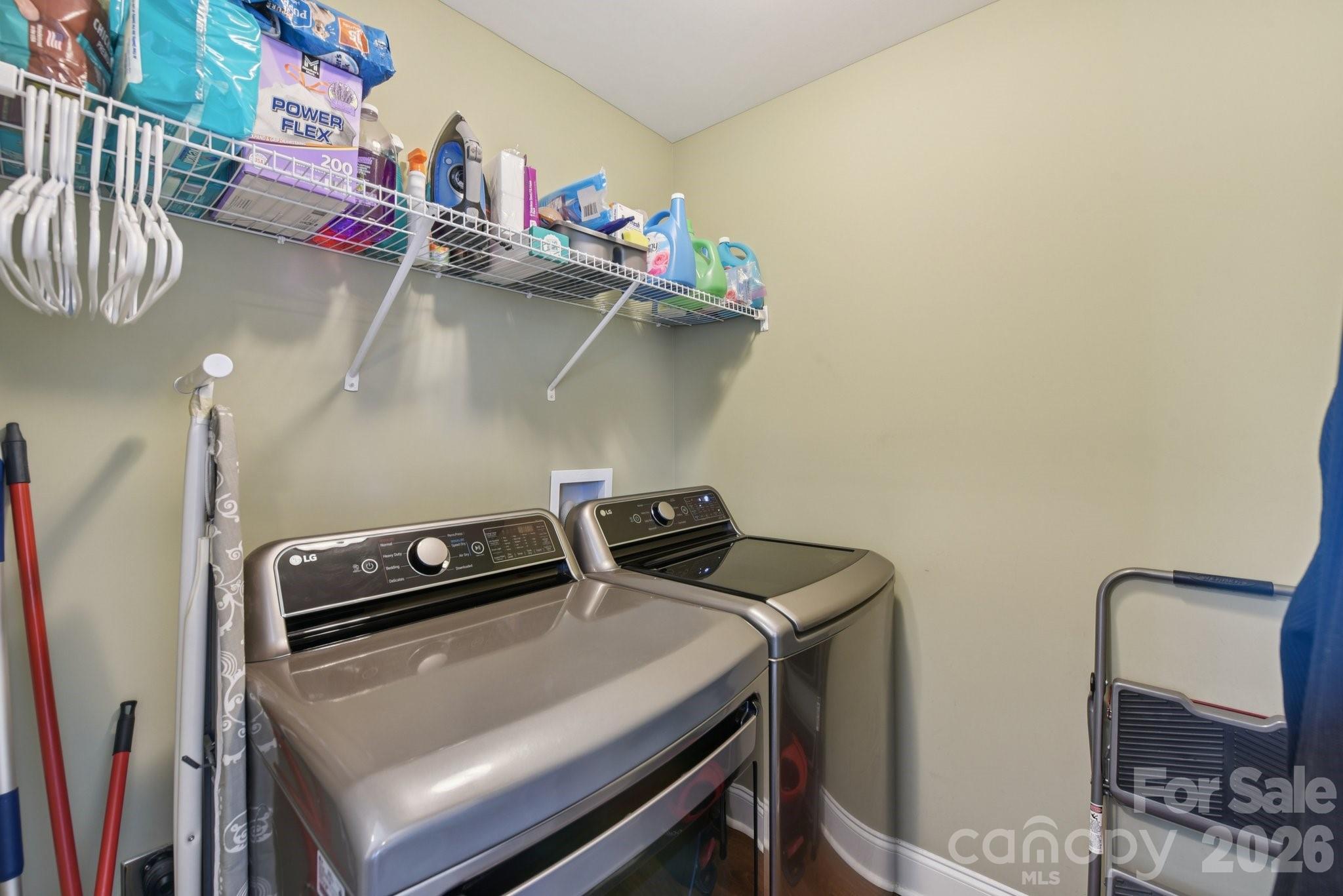 property viewer photo 11