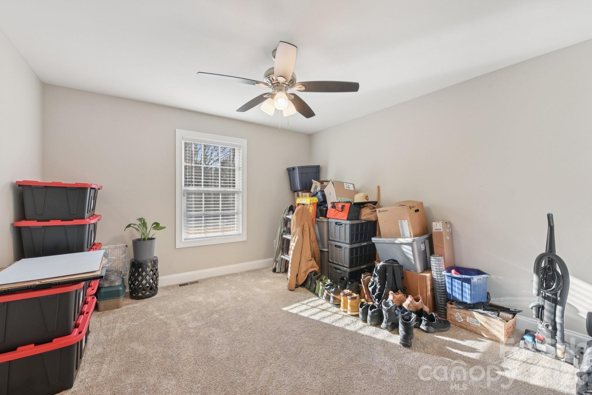property viewer photo 15