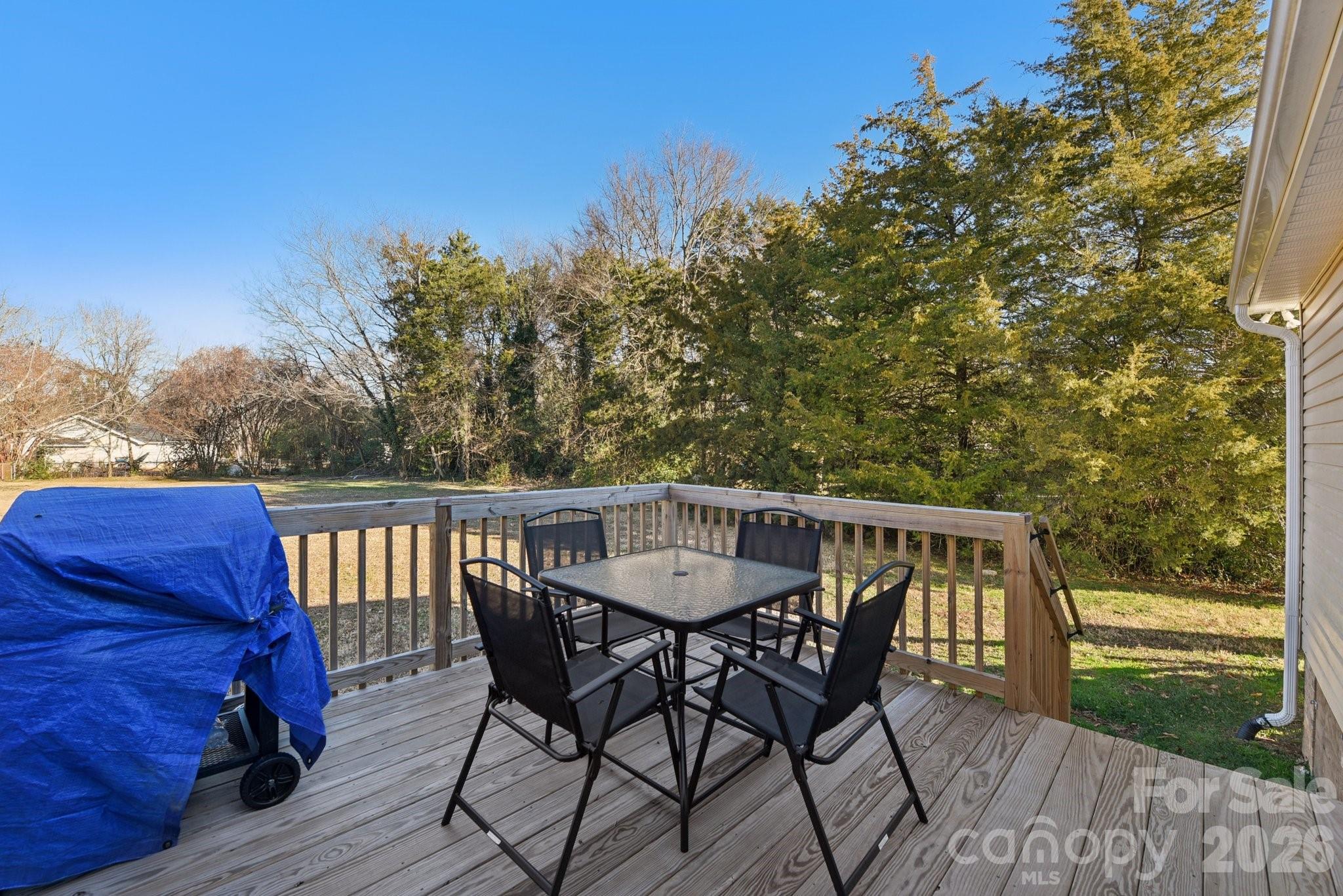 property viewer photo 20