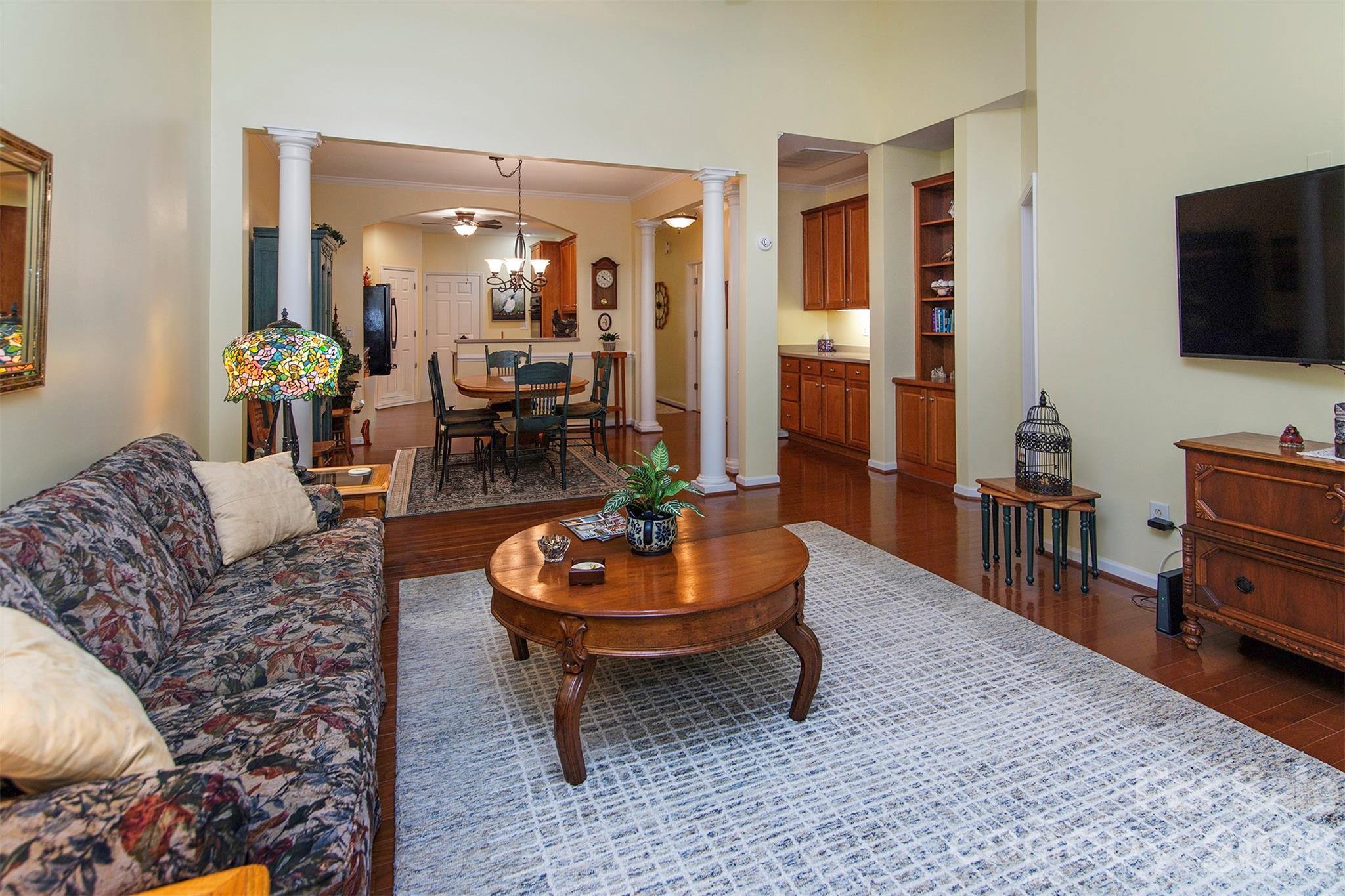 property viewer photo 4
