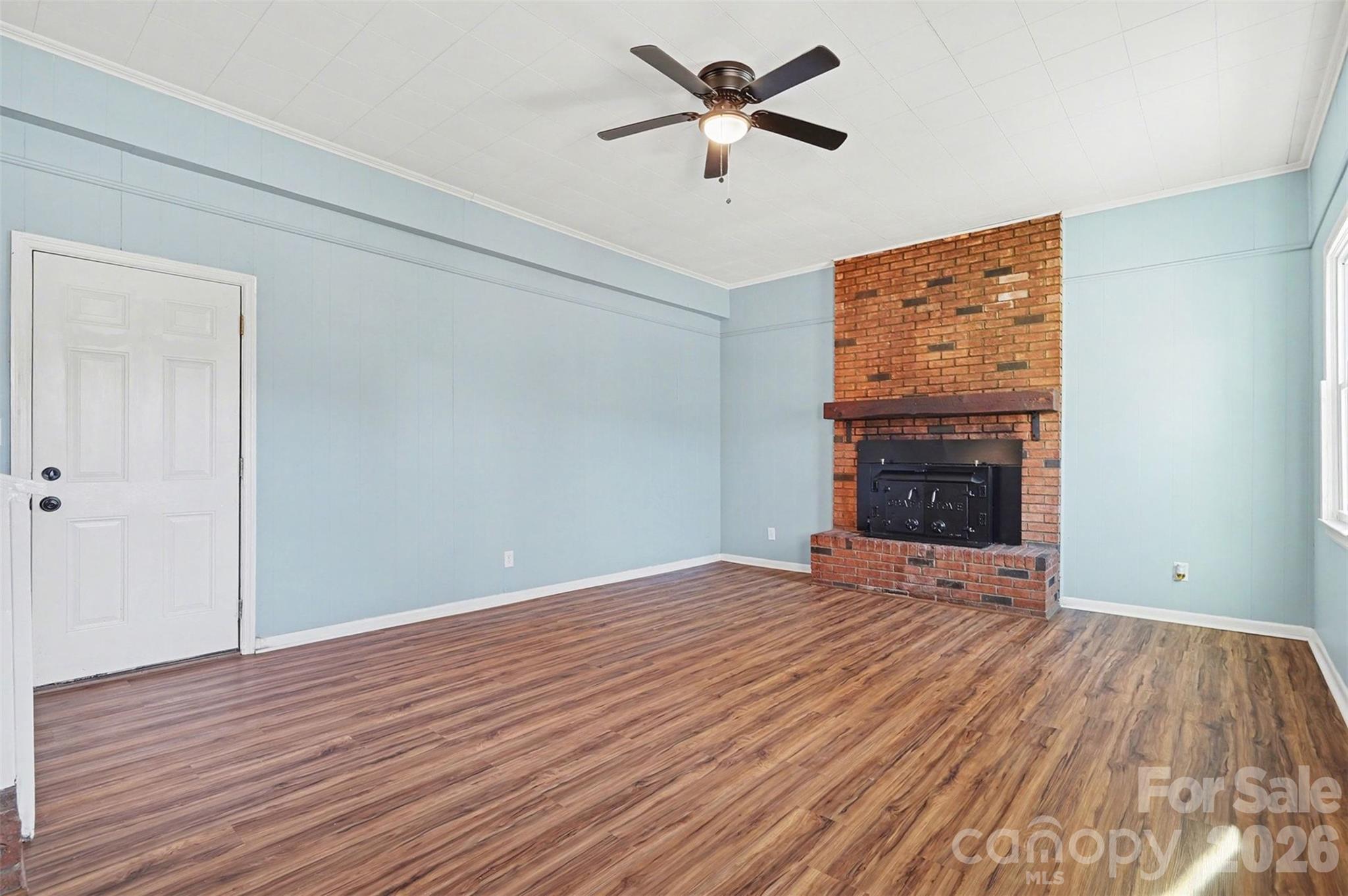 property viewer photo 14