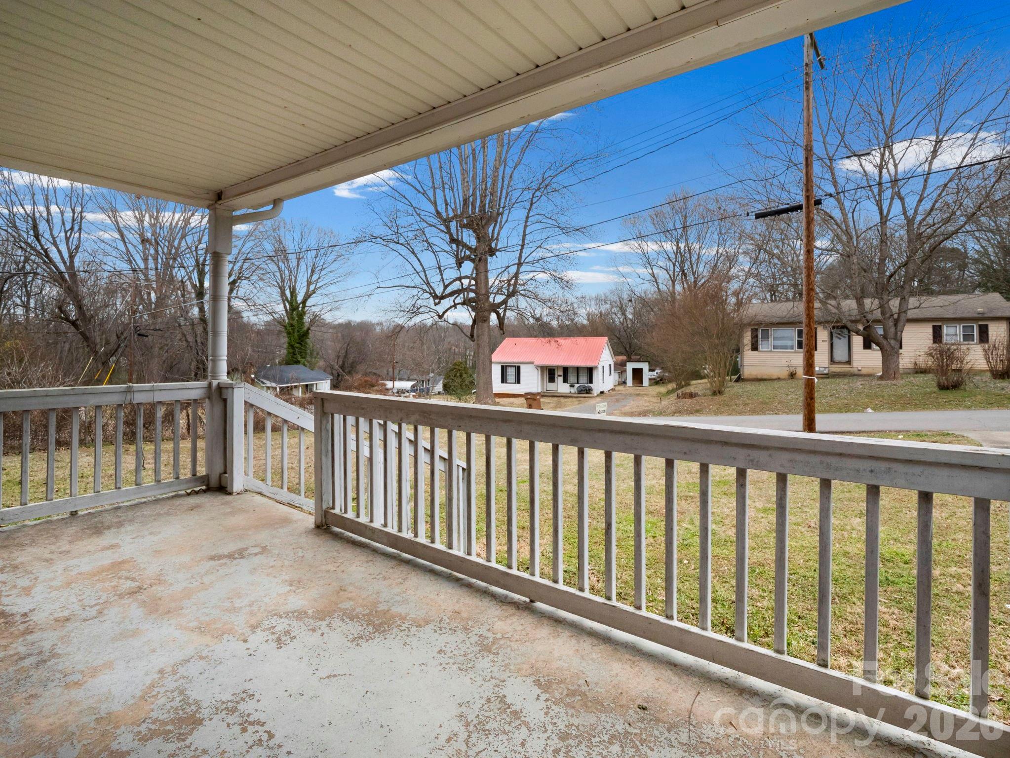 main property photo 9