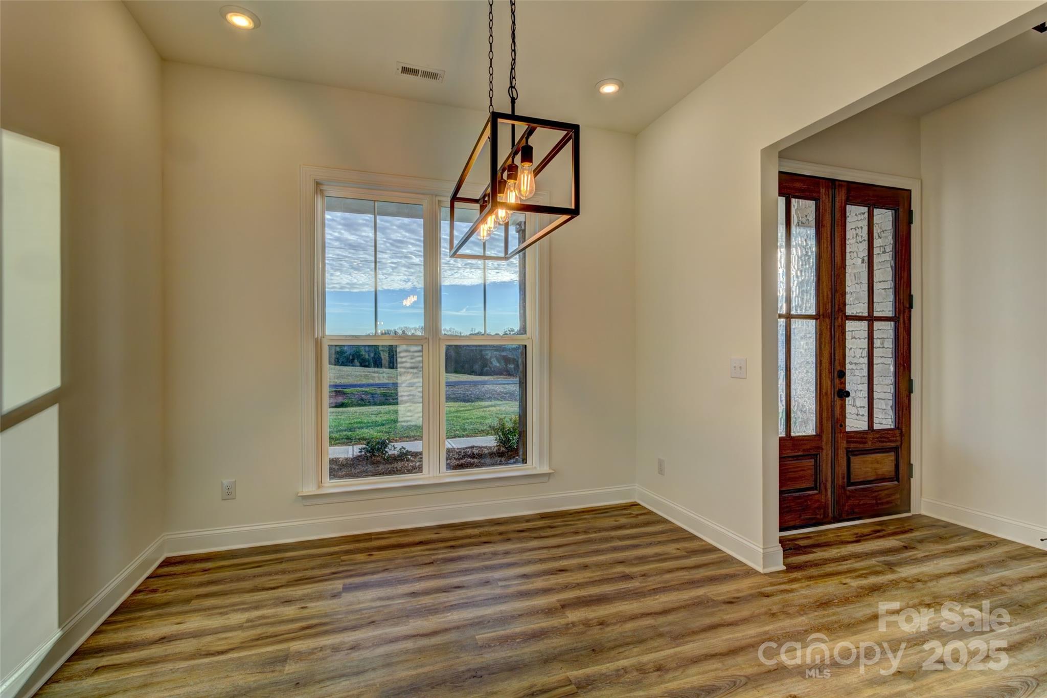 property viewer photo 11