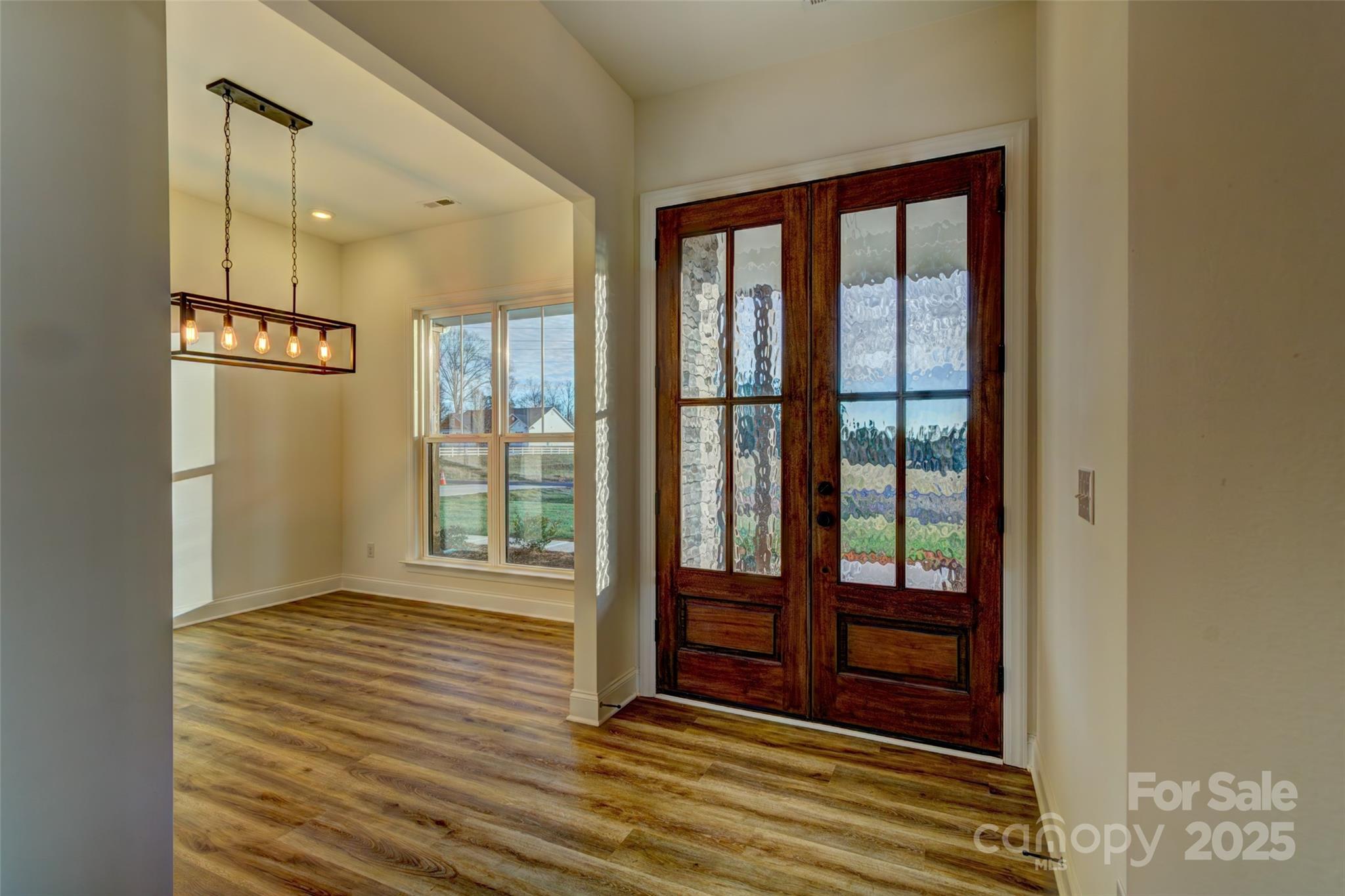 property viewer photo 8