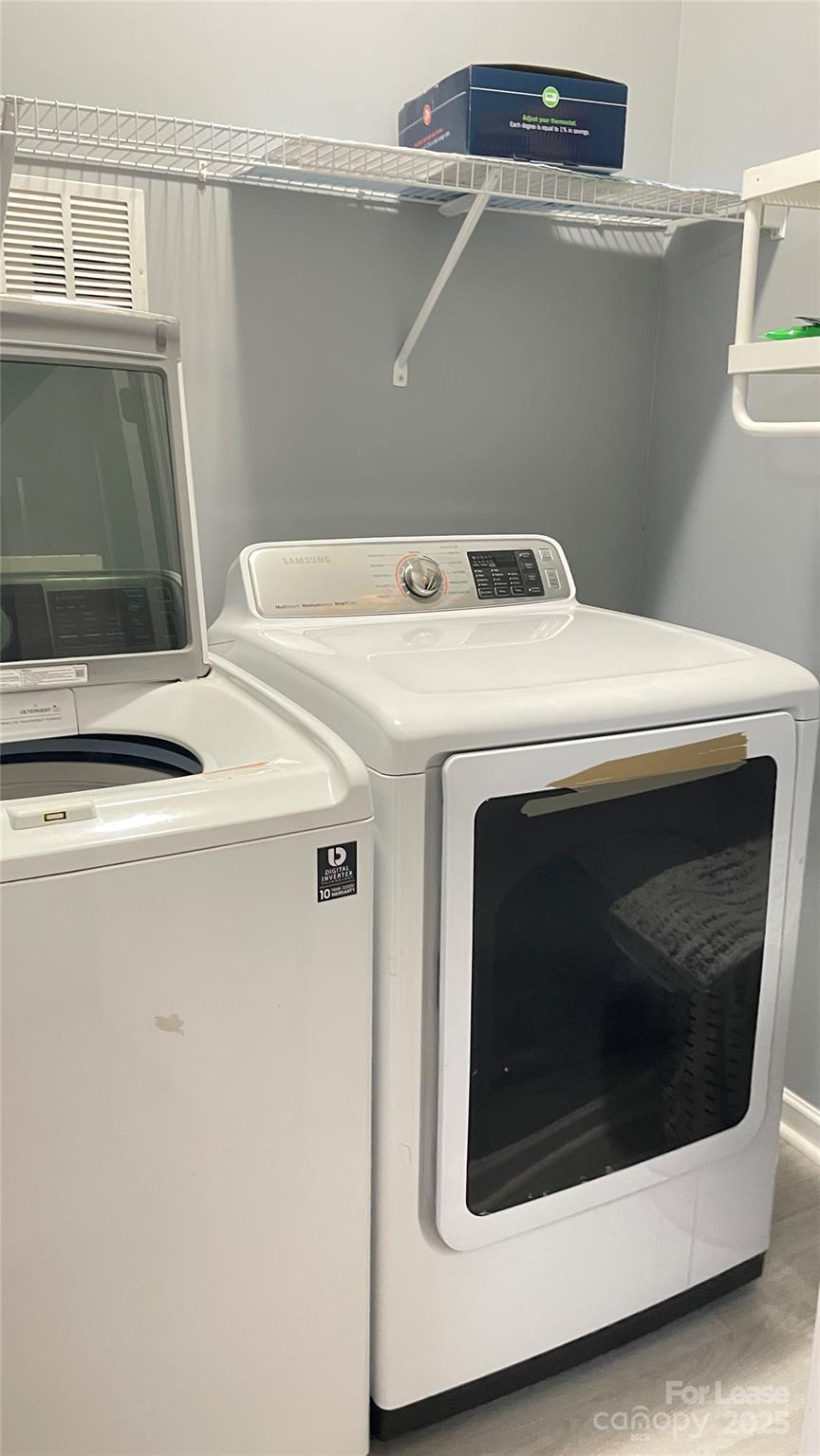 property viewer photo 17