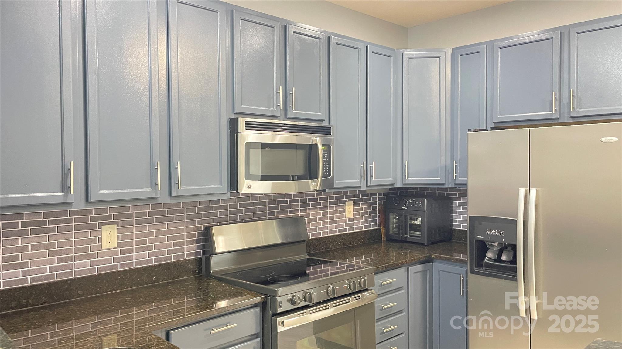 property viewer photo 8