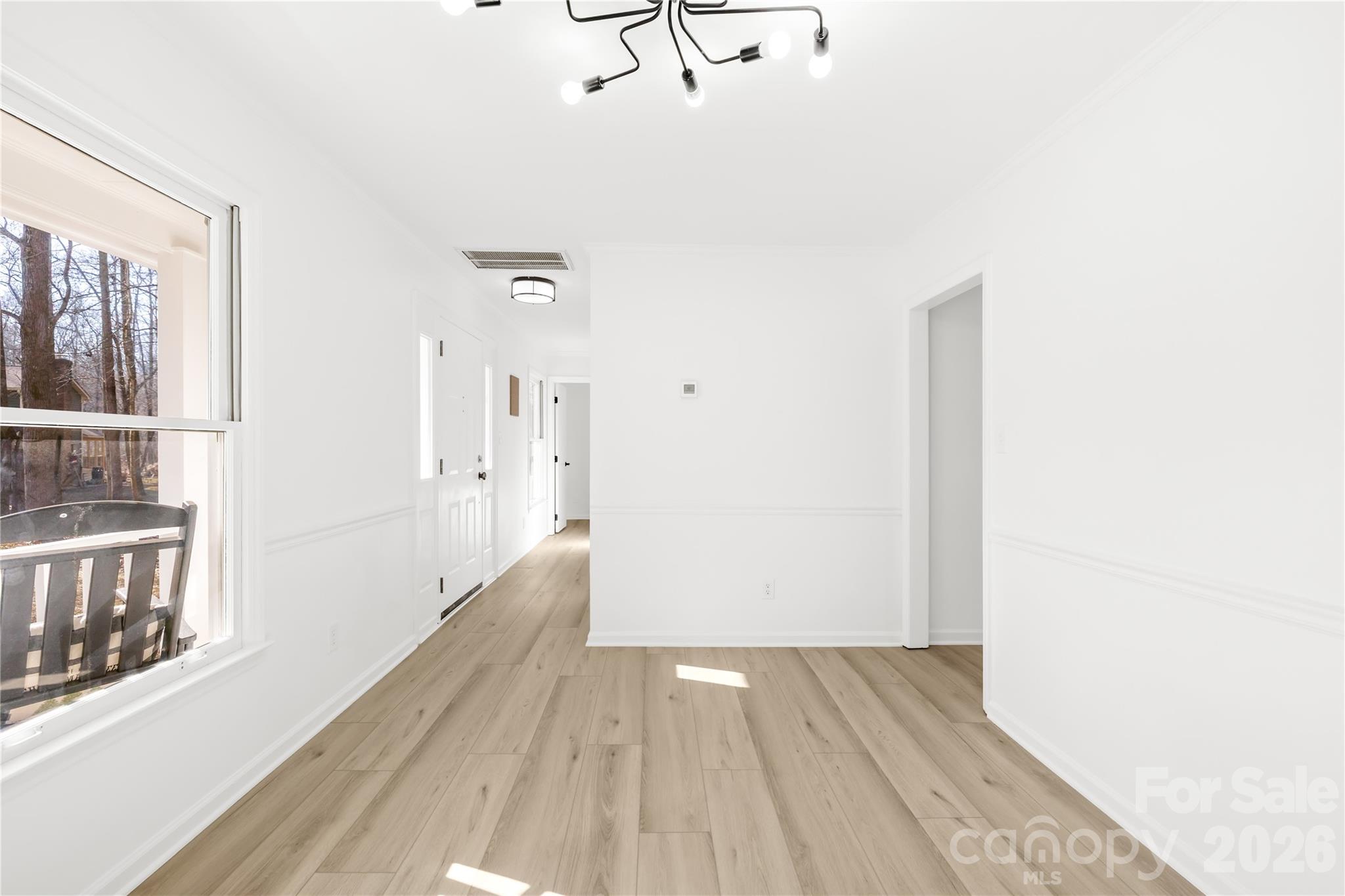 property viewer photo 16