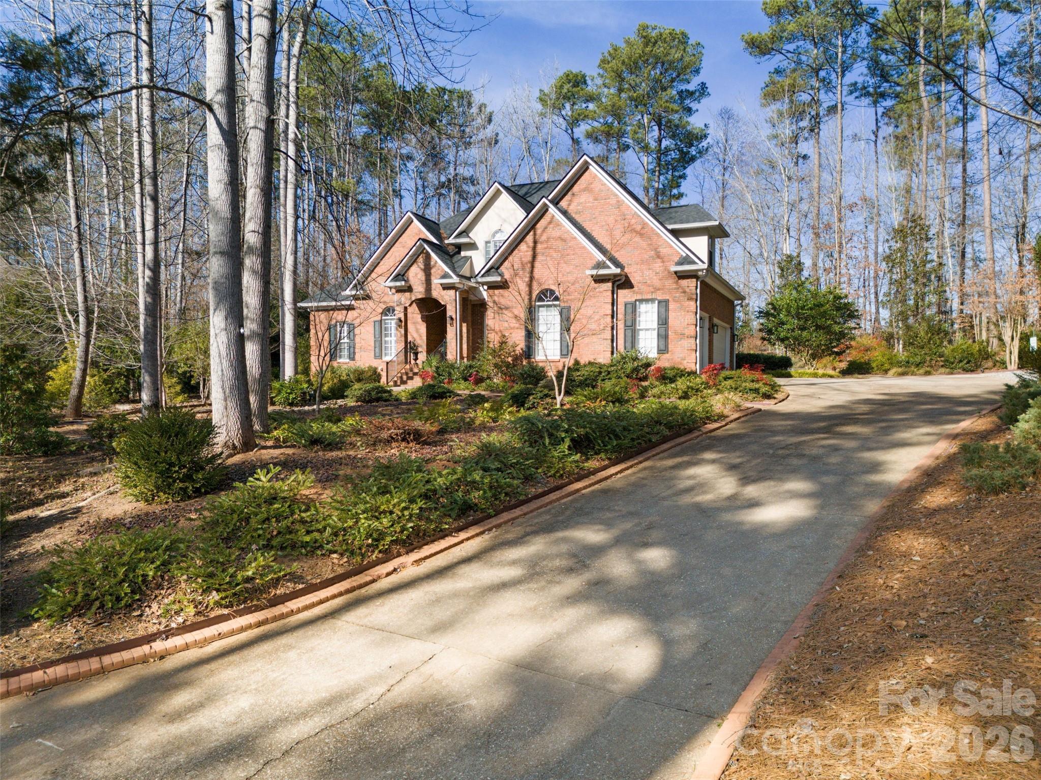 main property photo 45