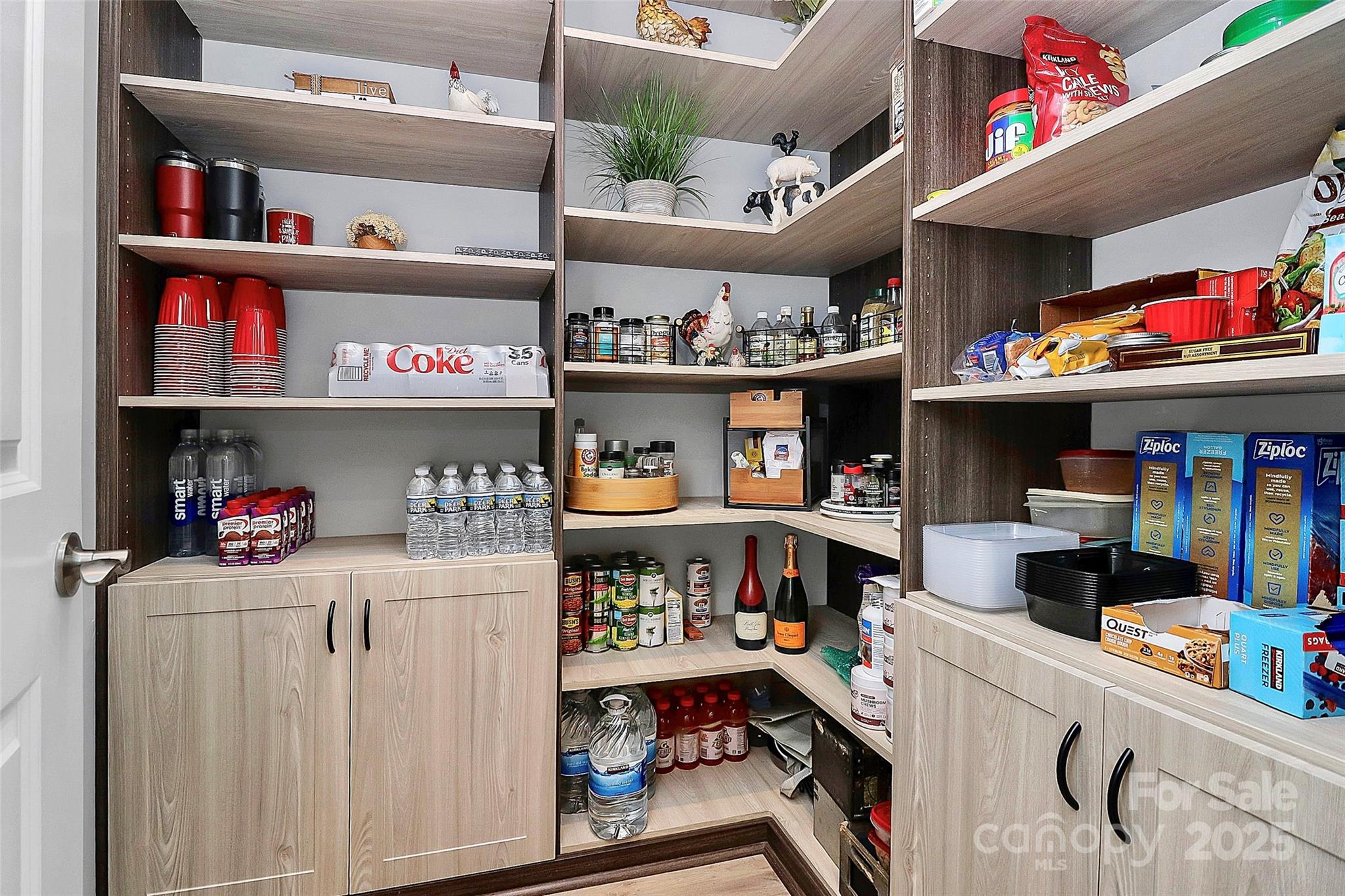 property viewer photo 10