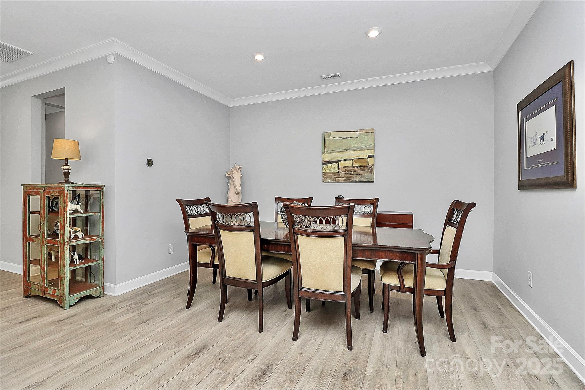 property viewer photo 12