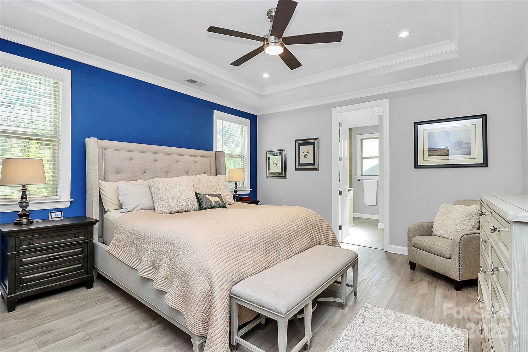 property viewer photo 16