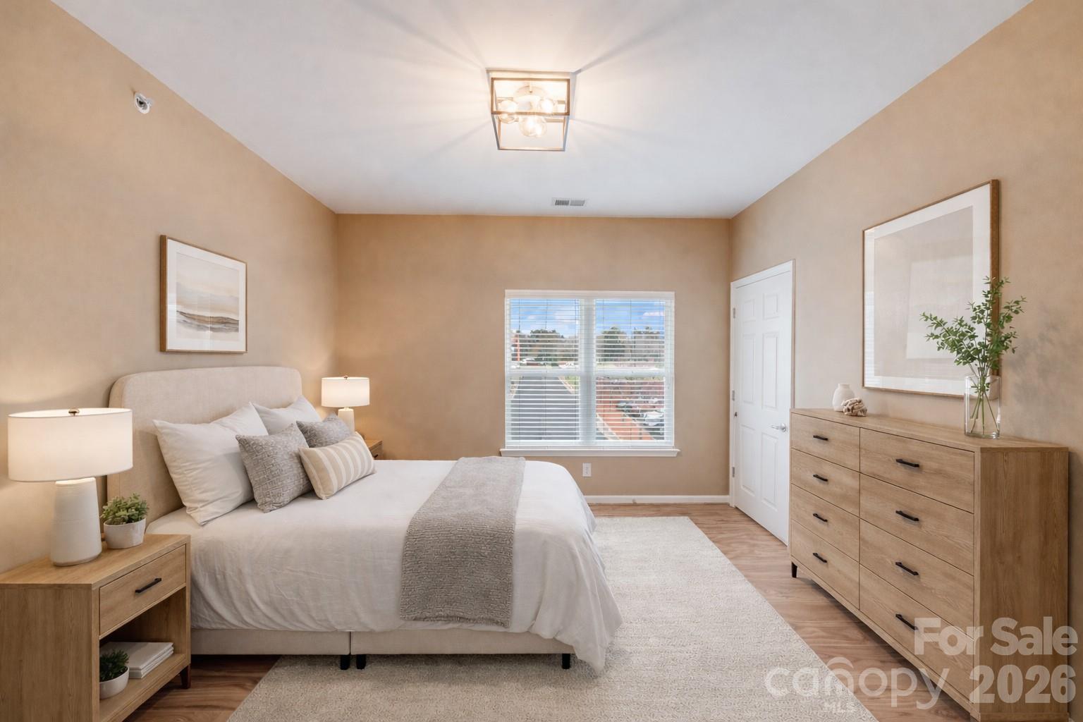 property viewer photo 13