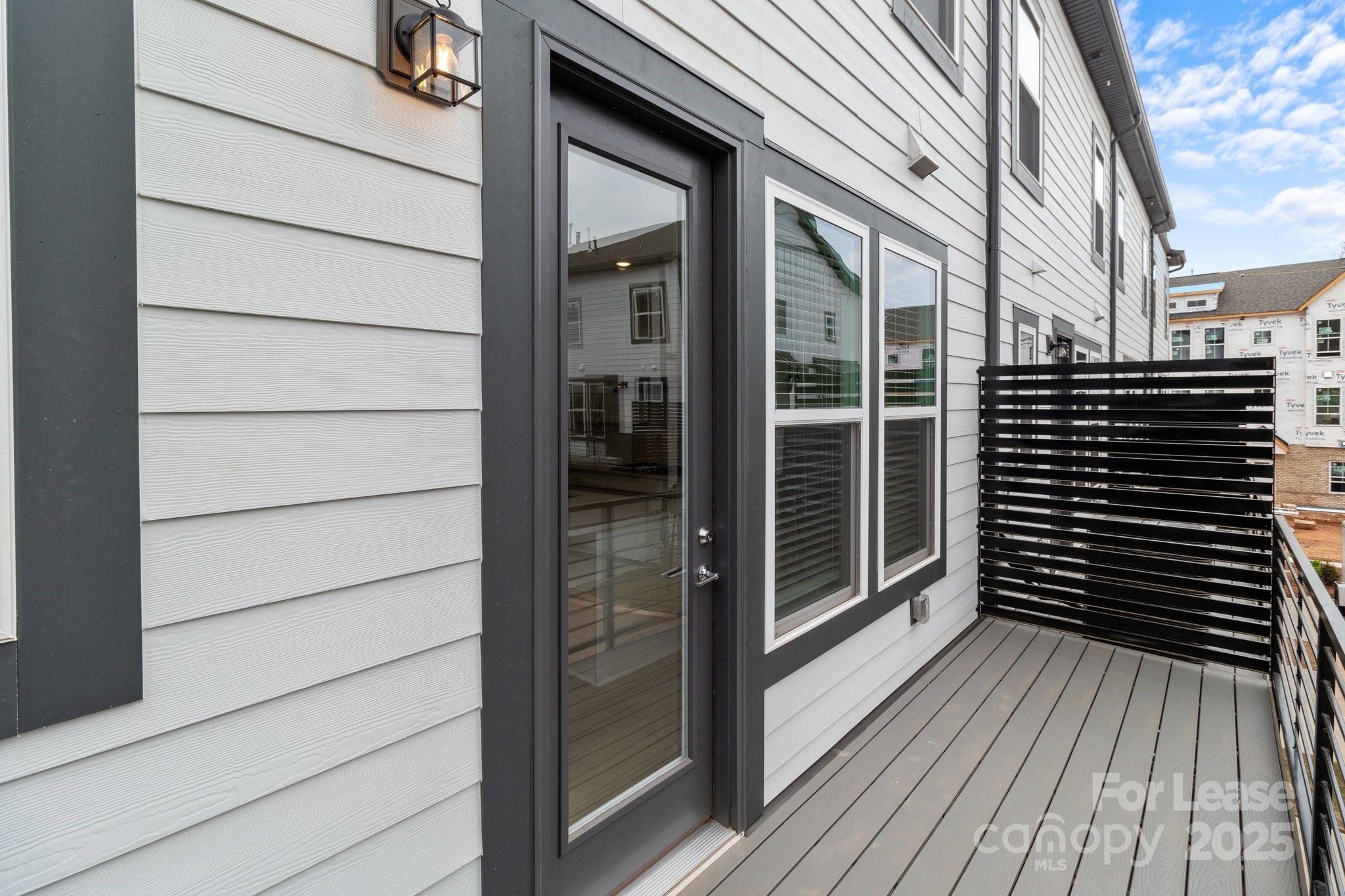 property viewer photo 11