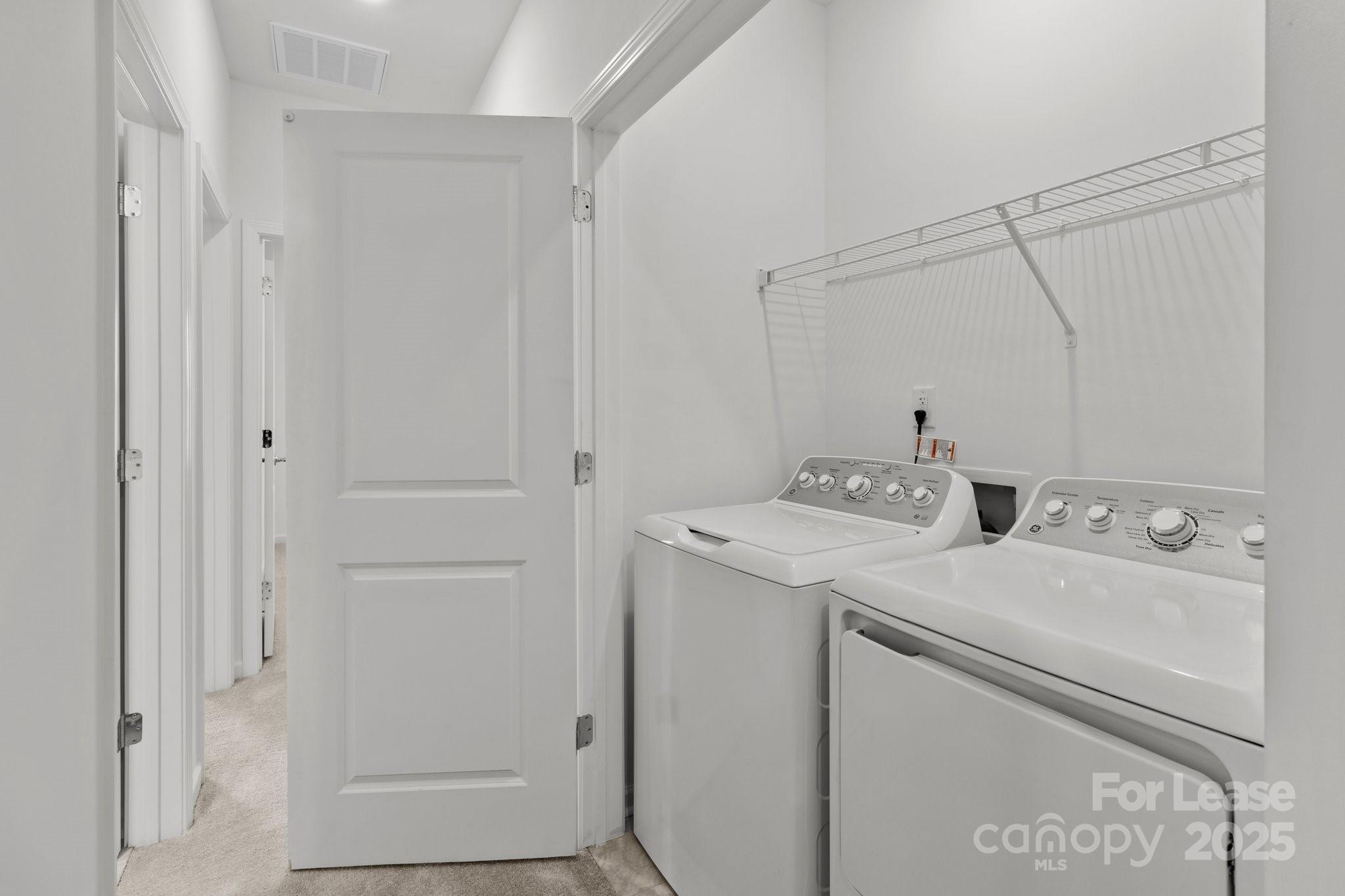 property viewer photo 13