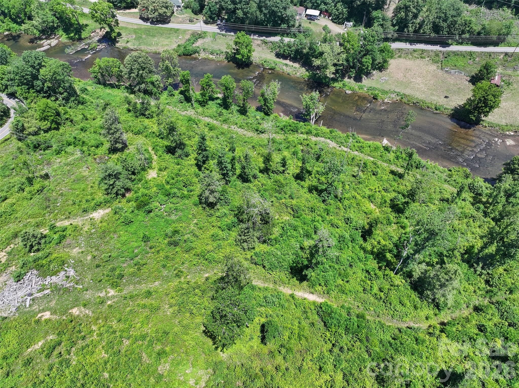 main property photo 11